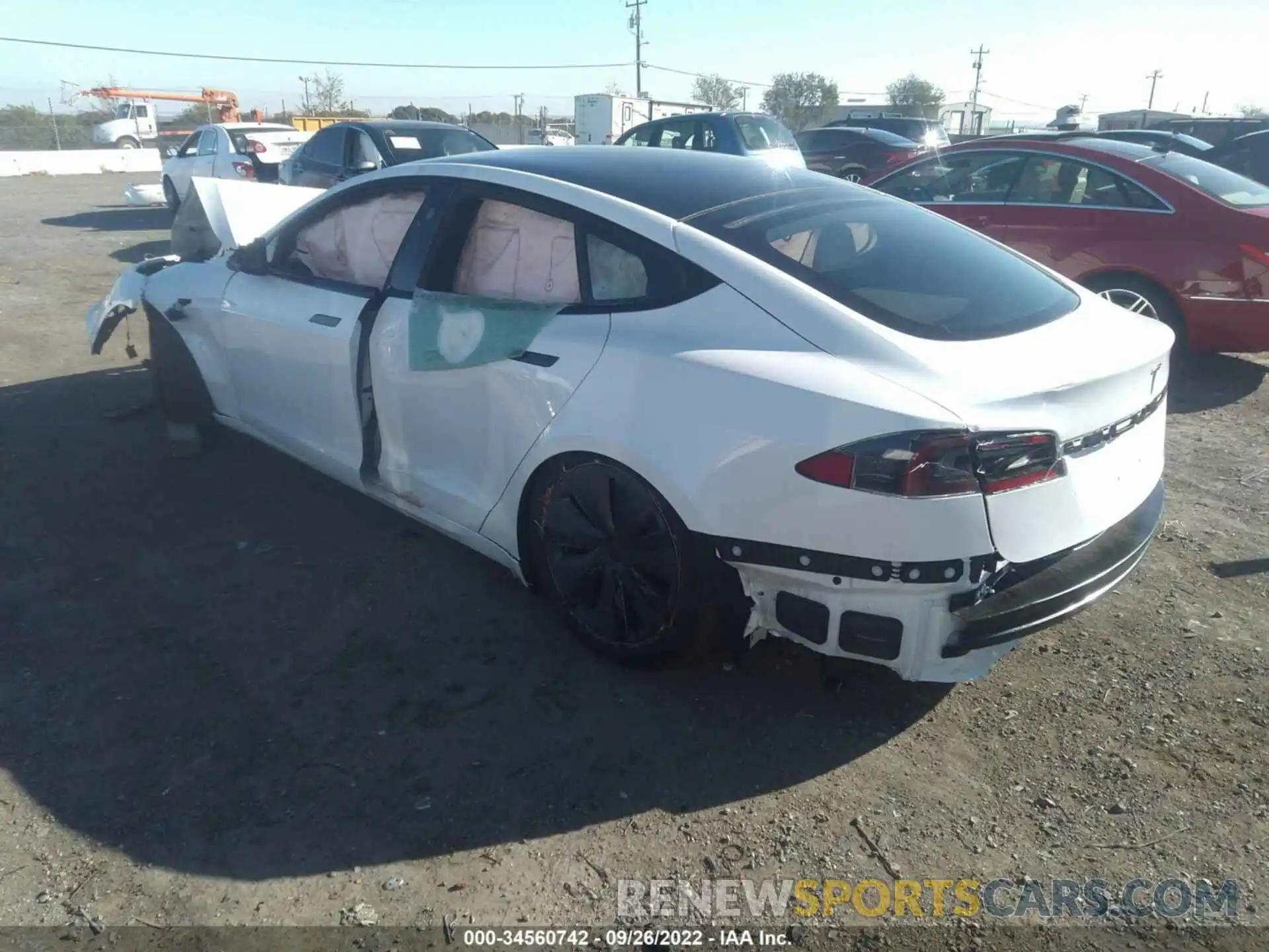 3 Photograph of a damaged car 5YJSA1E53NF463615 TESLA MODEL S 2022