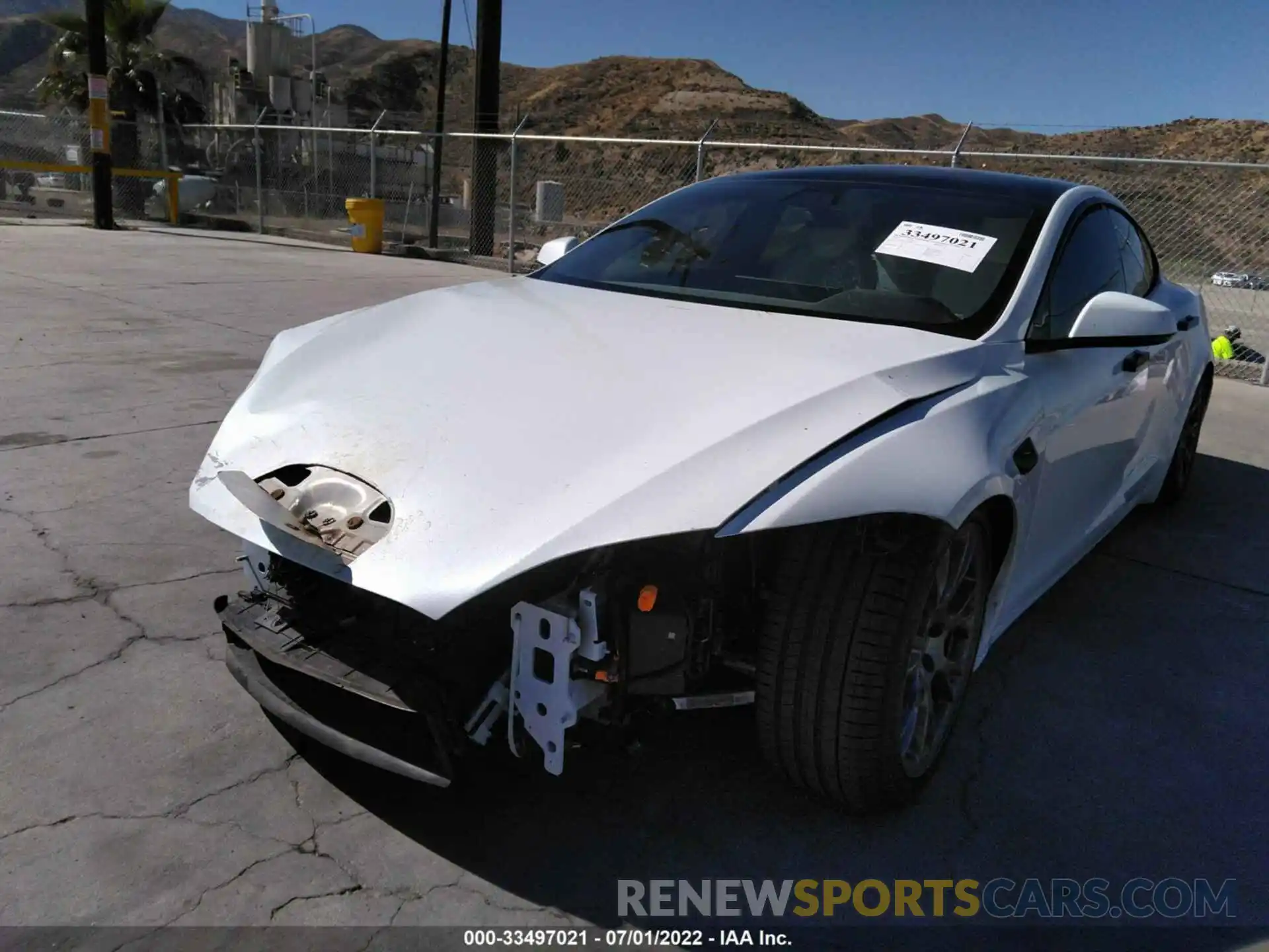 2 Photograph of a damaged car 5YJSA1E54NF468161 TESLA MODEL S 2022