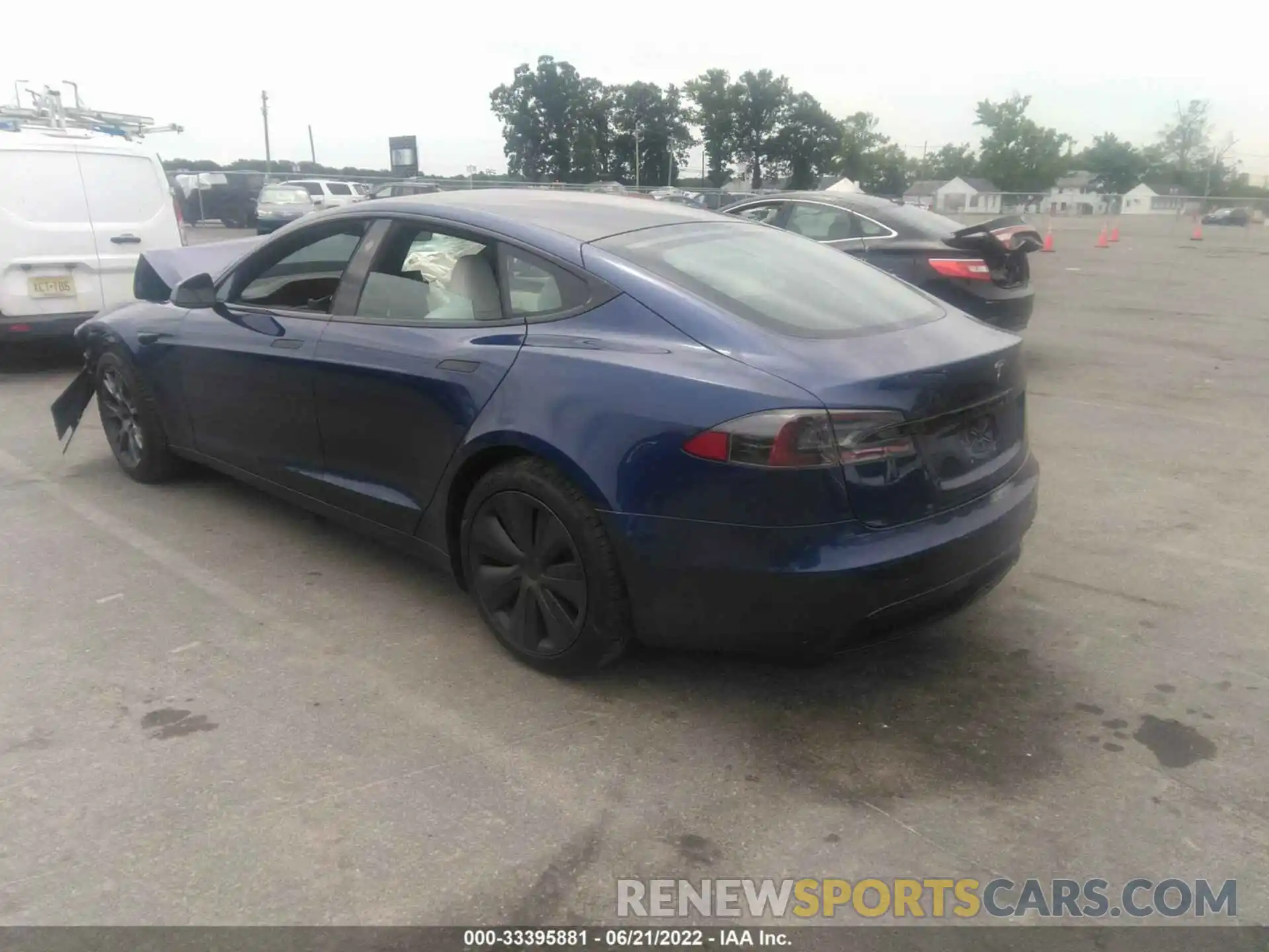 3 Photograph of a damaged car 5YJSA1E55NF467066 TESLA MODEL S 2022