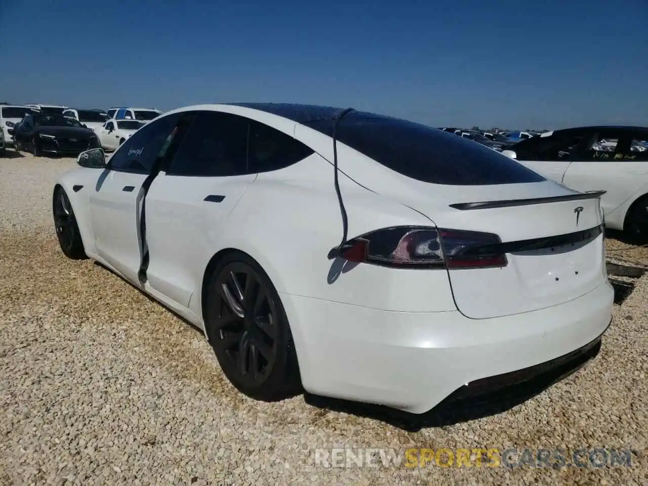 3 Photograph of a damaged car 5YJSA1E57NF461348 TESLA MODEL S 2022