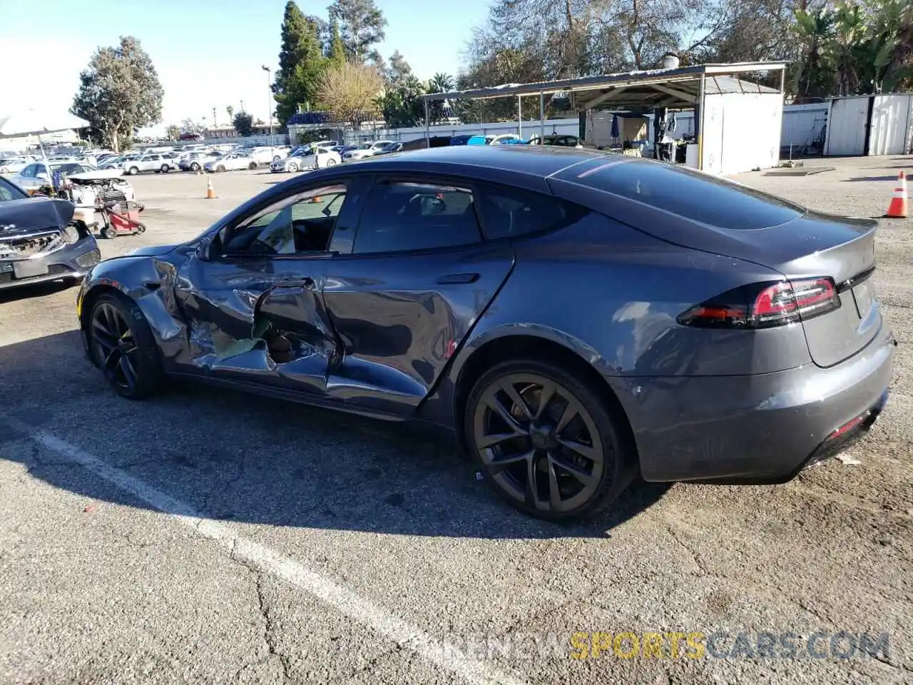 2 Photograph of a damaged car 5YJSA1E57NF479185 TESLA MODEL S 2022