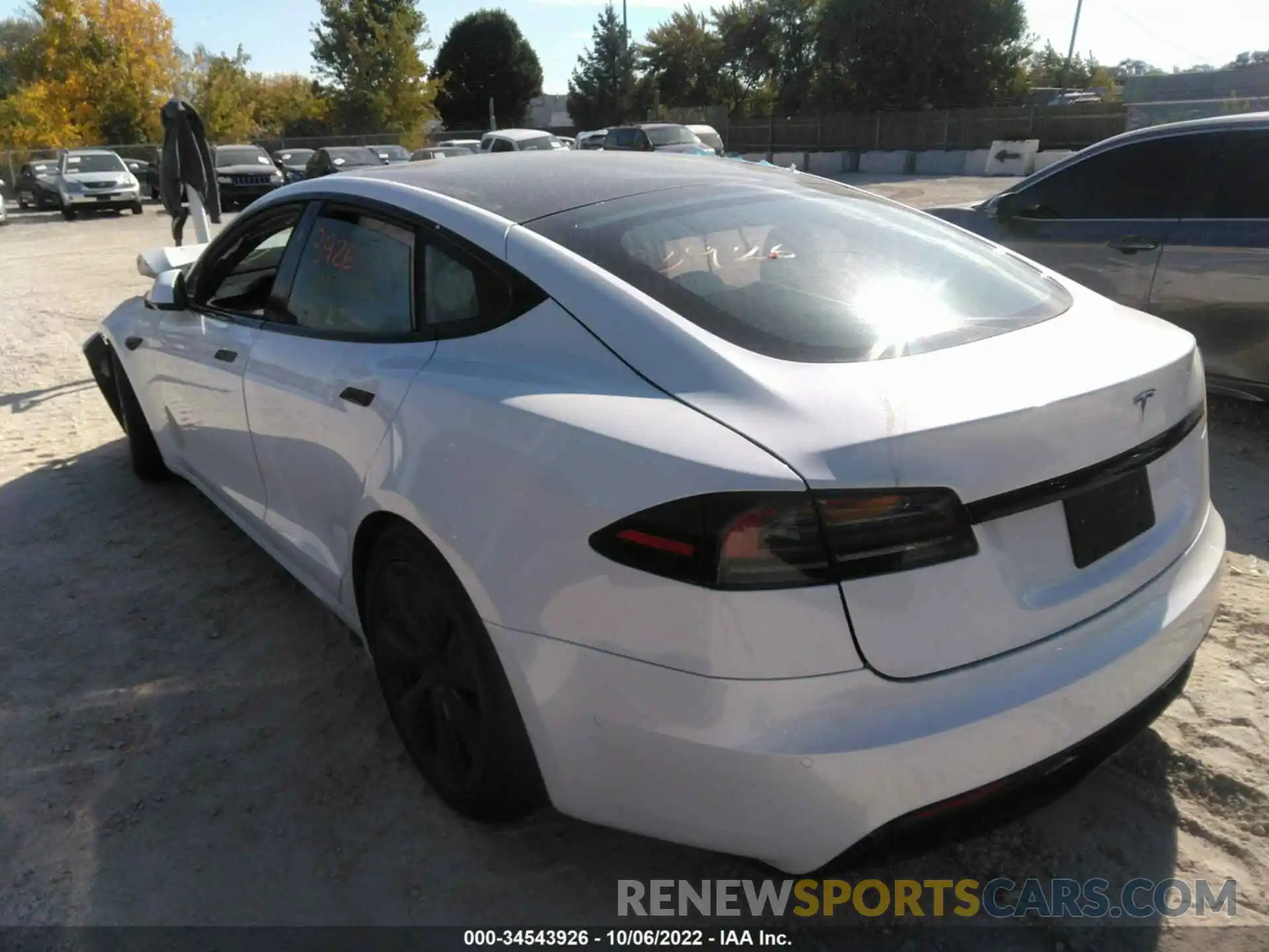 3 Фотография поврежденного автомобиля 5YJSA1E57NF480269 TESLA MODEL S 2022