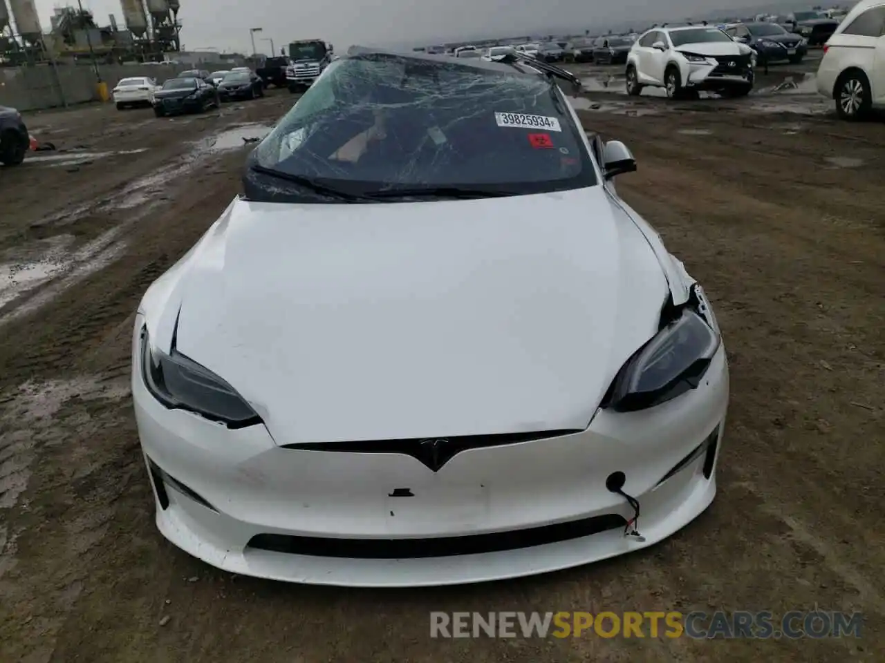 5 Фотография поврежденного автомобиля 5YJSA1E57NF484161 TESLA MODEL S 2022