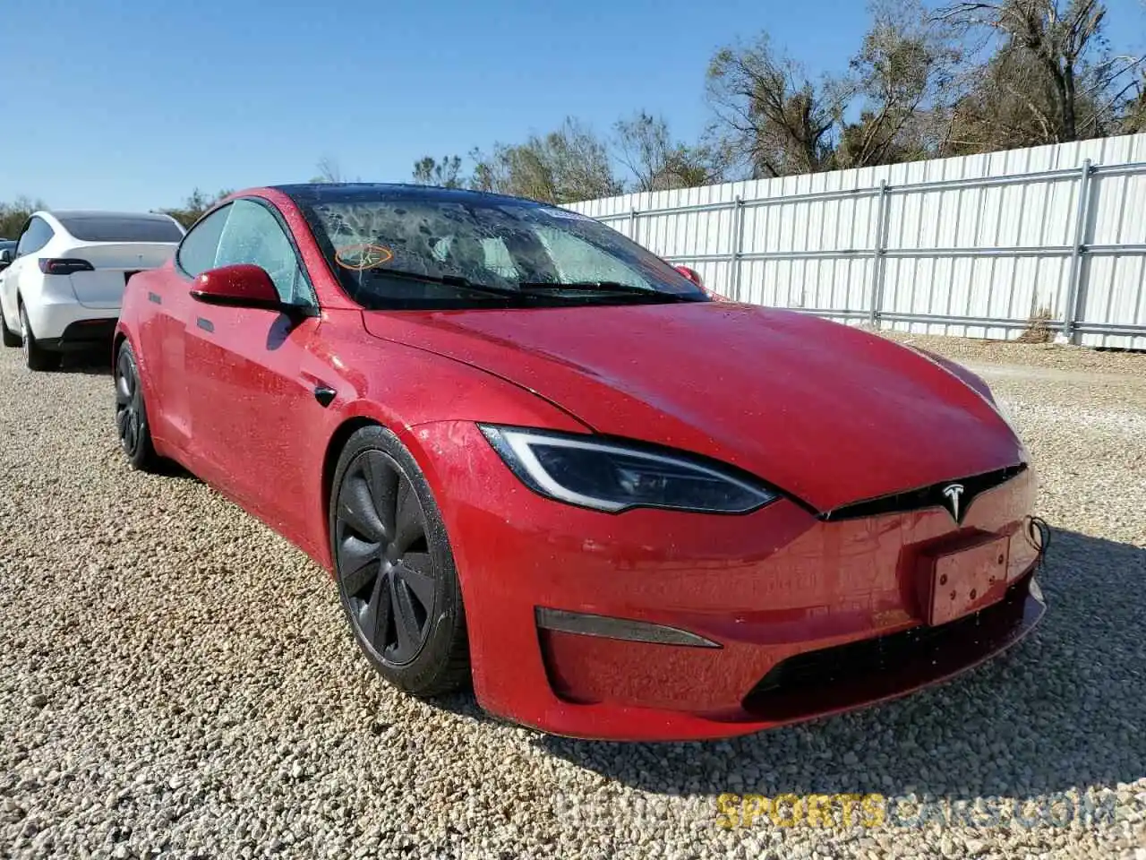 1 Photograph of a damaged car 5YJSA1E57NF490462 TESLA MODEL S 2022