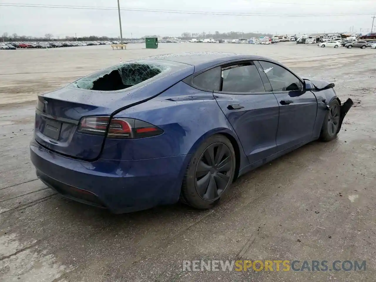 3 Photograph of a damaged car 5YJSA1E59NF490172 TESLA MODEL S 2022