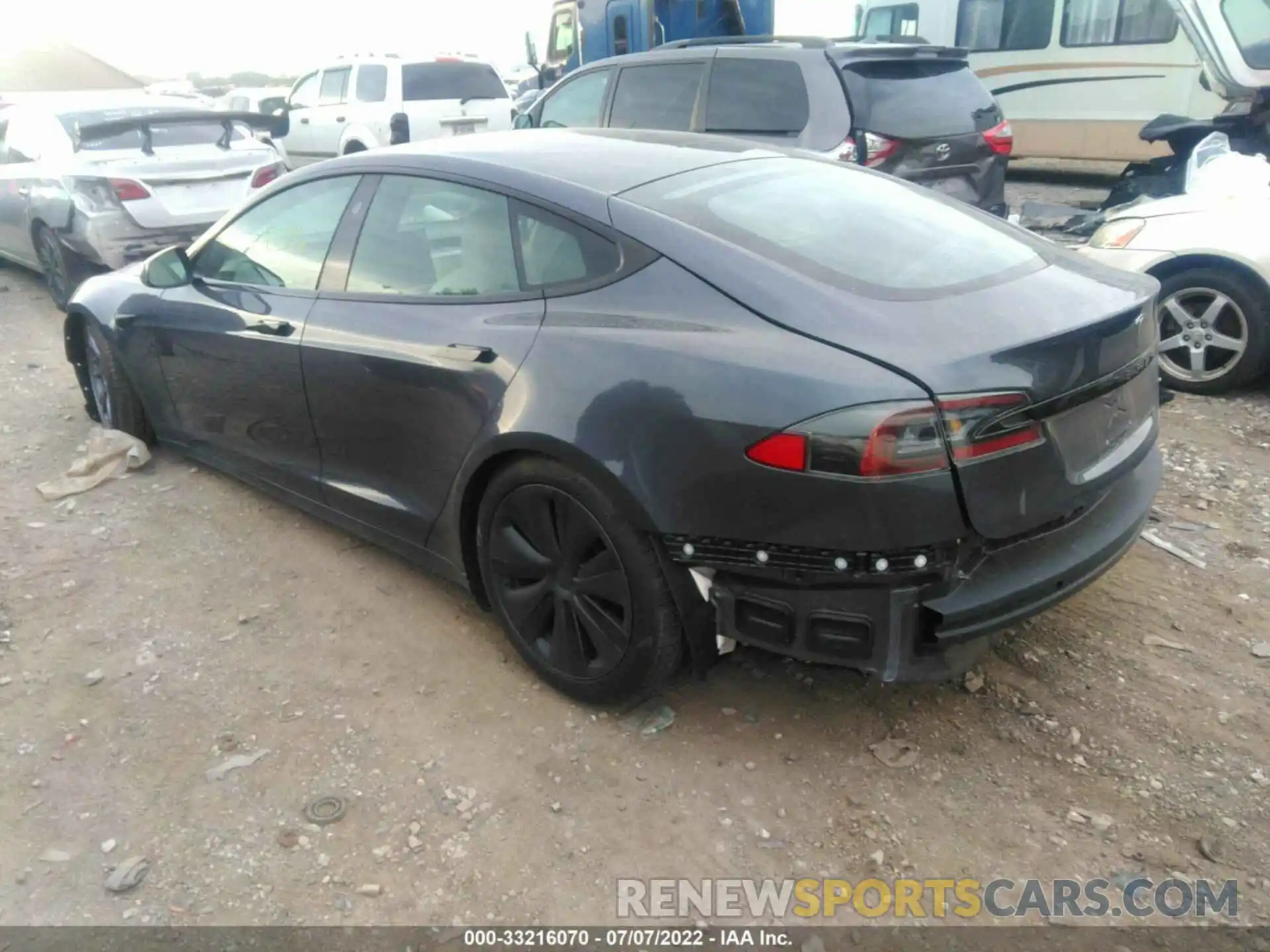 3 Photograph of a damaged car 5YJSA1E5XNF470853 TESLA MODEL S 2022