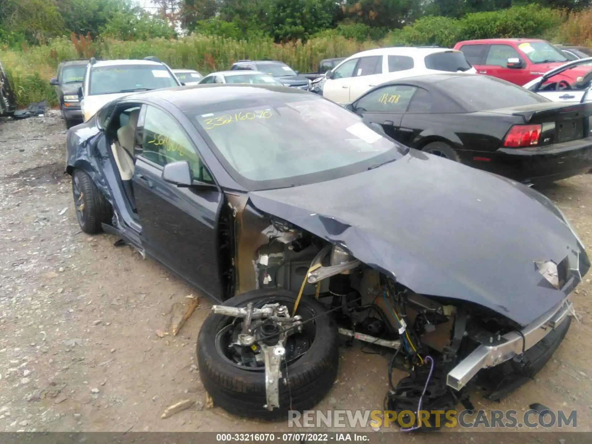 6 Photograph of a damaged car 5YJSA1E5XNF470853 TESLA MODEL S 2022