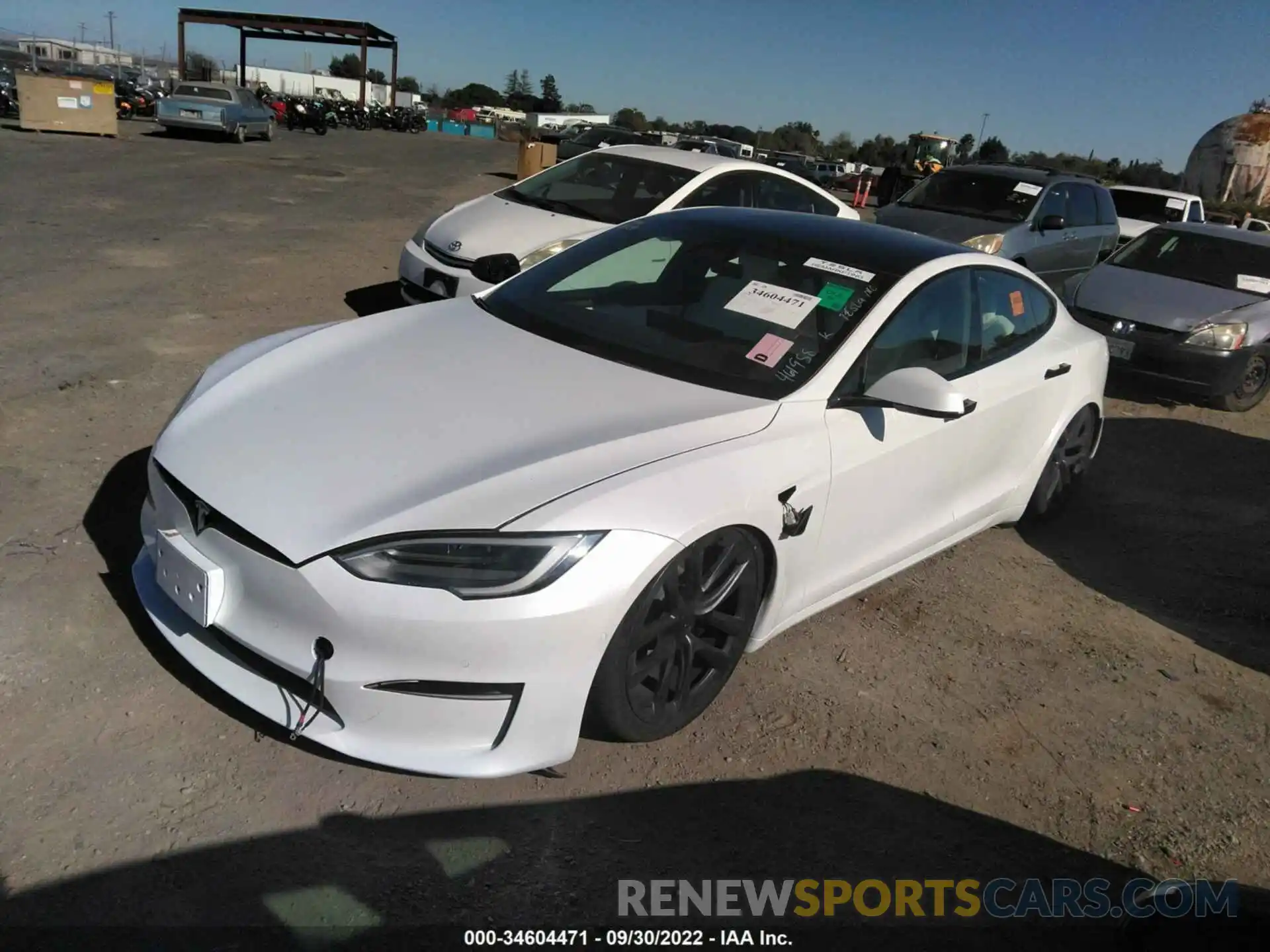 2 Photograph of a damaged car 5YJSA1E60NF461958 TESLA MODEL S 2022