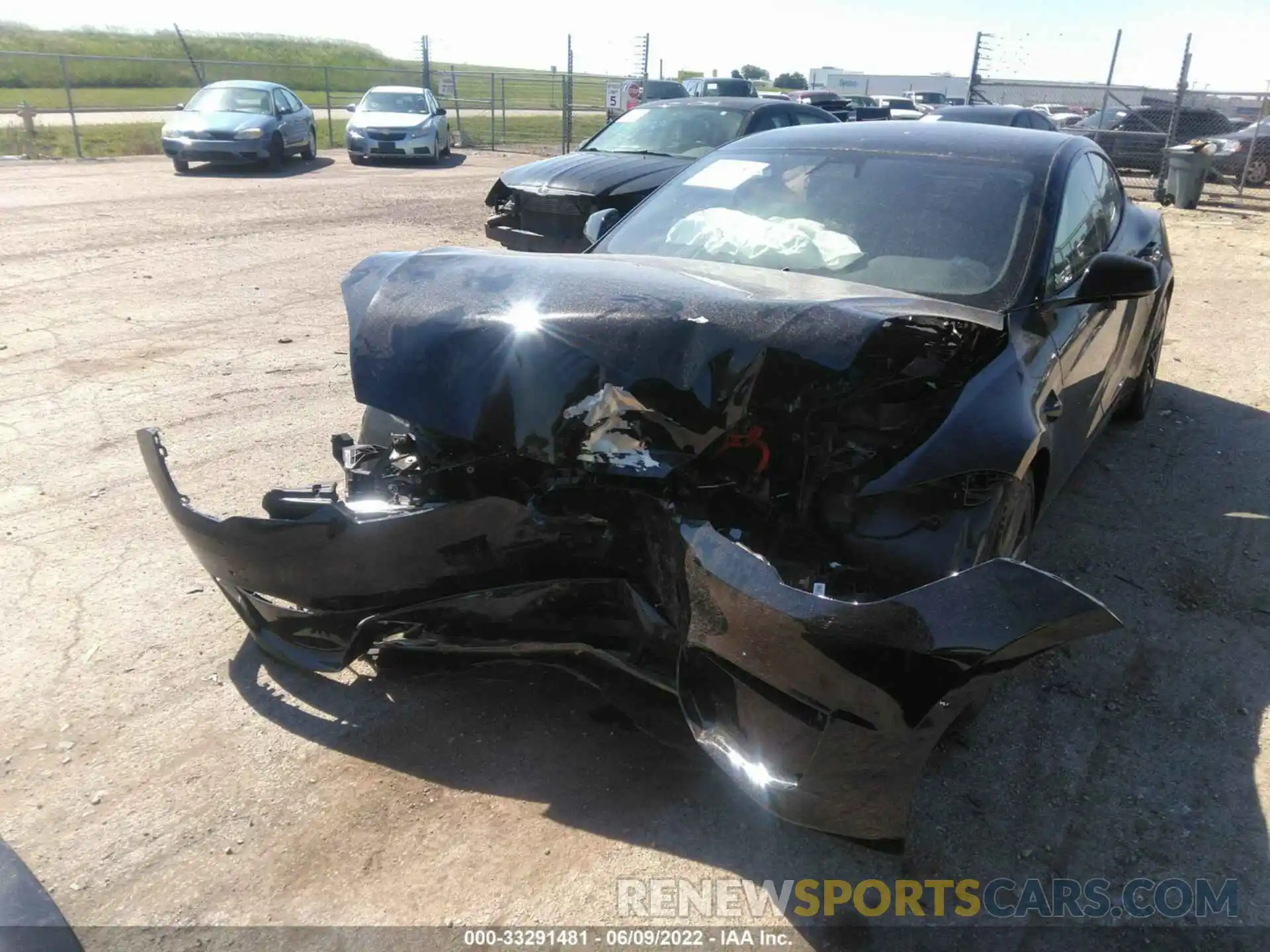 6 Photograph of a damaged car 5YJSA1E60NF478114 TESLA MODEL S 2022