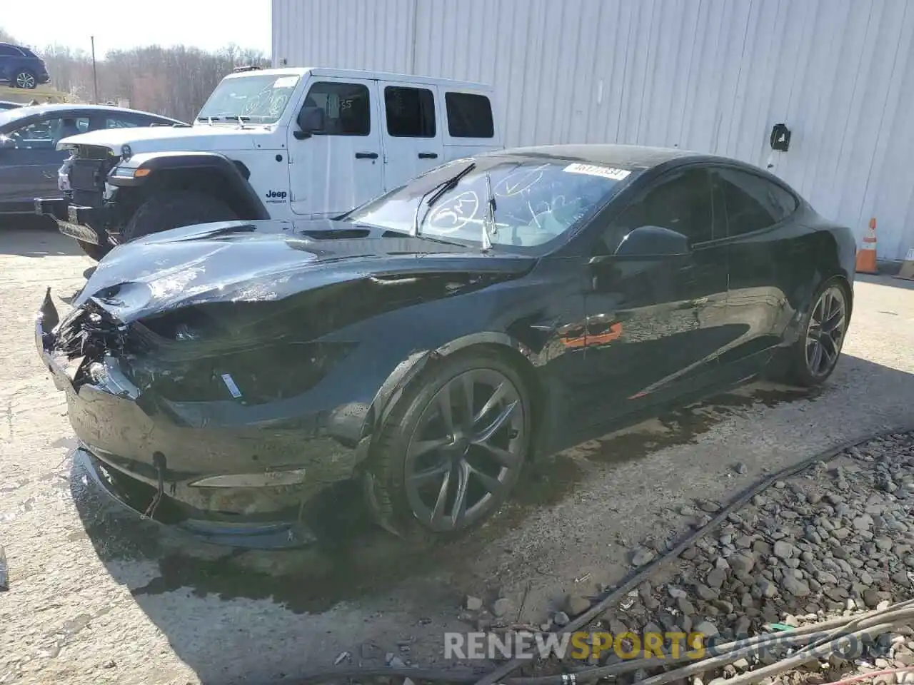 1 Photograph of a damaged car 5YJSA1E61NF459751 TESLA MODEL S 2022