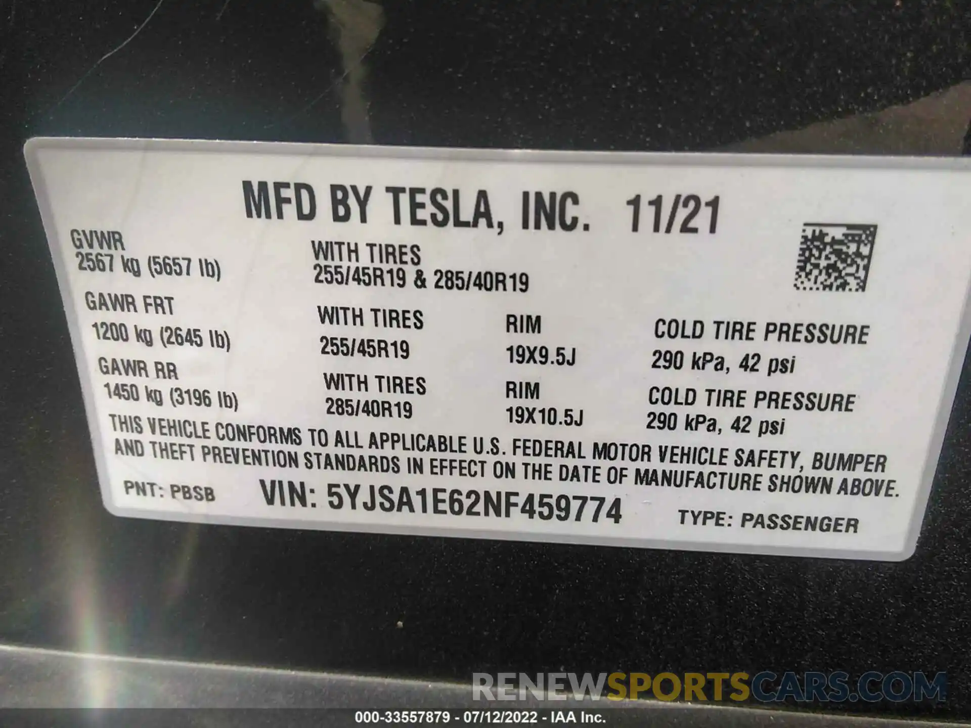 9 Photograph of a damaged car 5YJSA1E62NF459774 TESLA MODEL S 2022