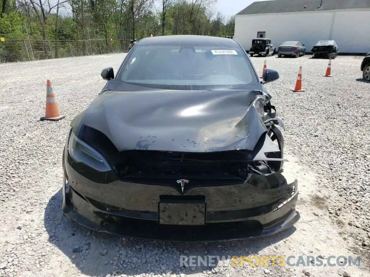 9 Photograph of a damaged car 5YJSA1E65NF468744 TESLA MODEL S 2022