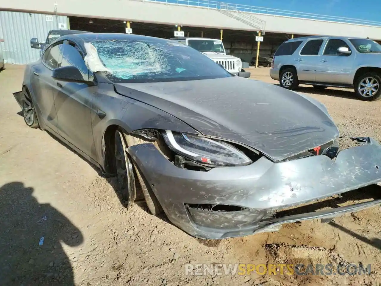 1 Photograph of a damaged car 5YJSA1E68NF460279 TESLA MODEL S 2022