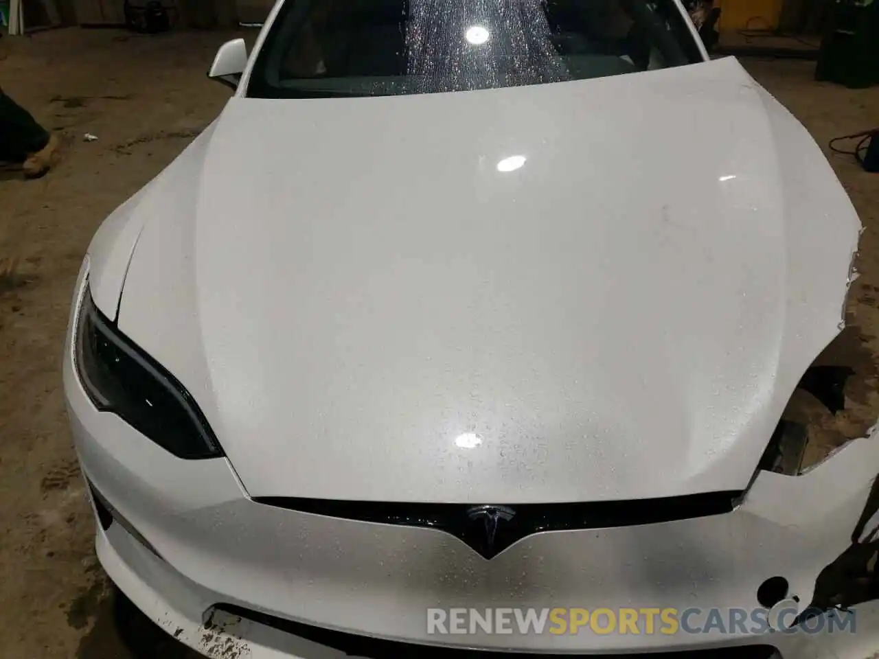 7 Photograph of a damaged car 5YJSA1E68NF473954 TESLA MODEL S 2022