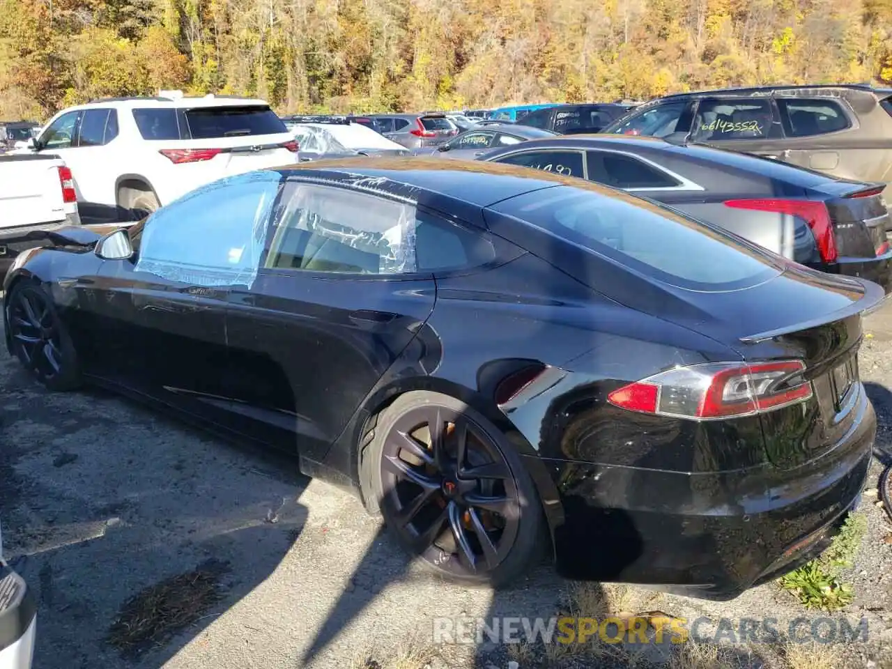 9 Photograph of a damaged car 5YJSA1E6XNF460364 TESLA MODEL S 2022