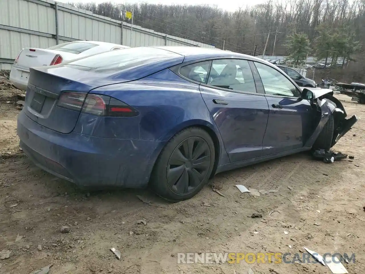 3 Photograph of a damaged car 5YJSA1E51PF521708 TESLA MODEL S 2023