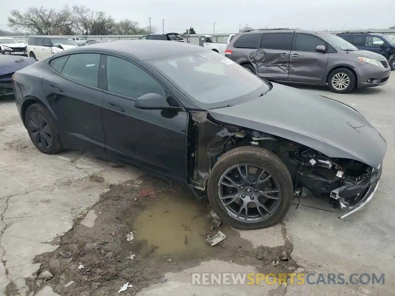 4 Фотография поврежденного автомобиля 5YJSA1E57PF527982 TESLA MODEL S 2023