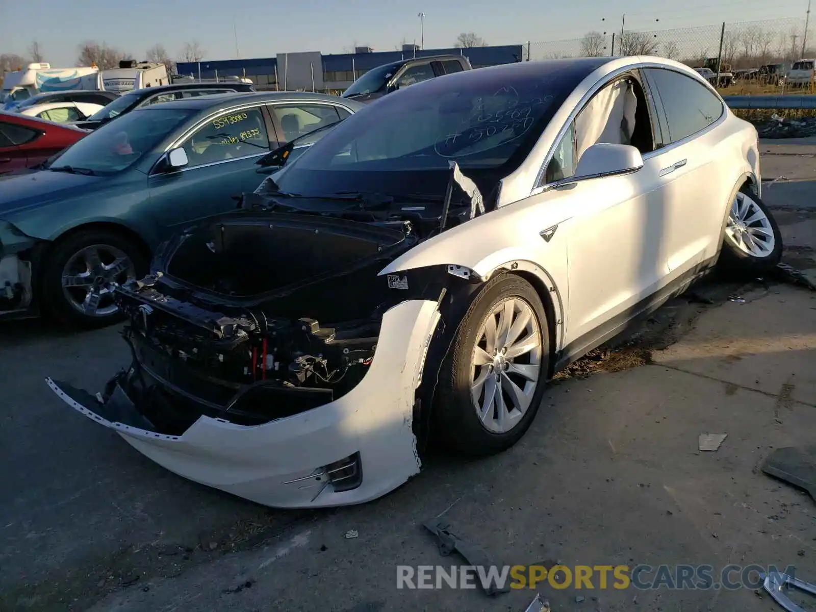 2 Photograph of a damaged car 5YJXCAE21KF160589 TESLA MODEL X 2019