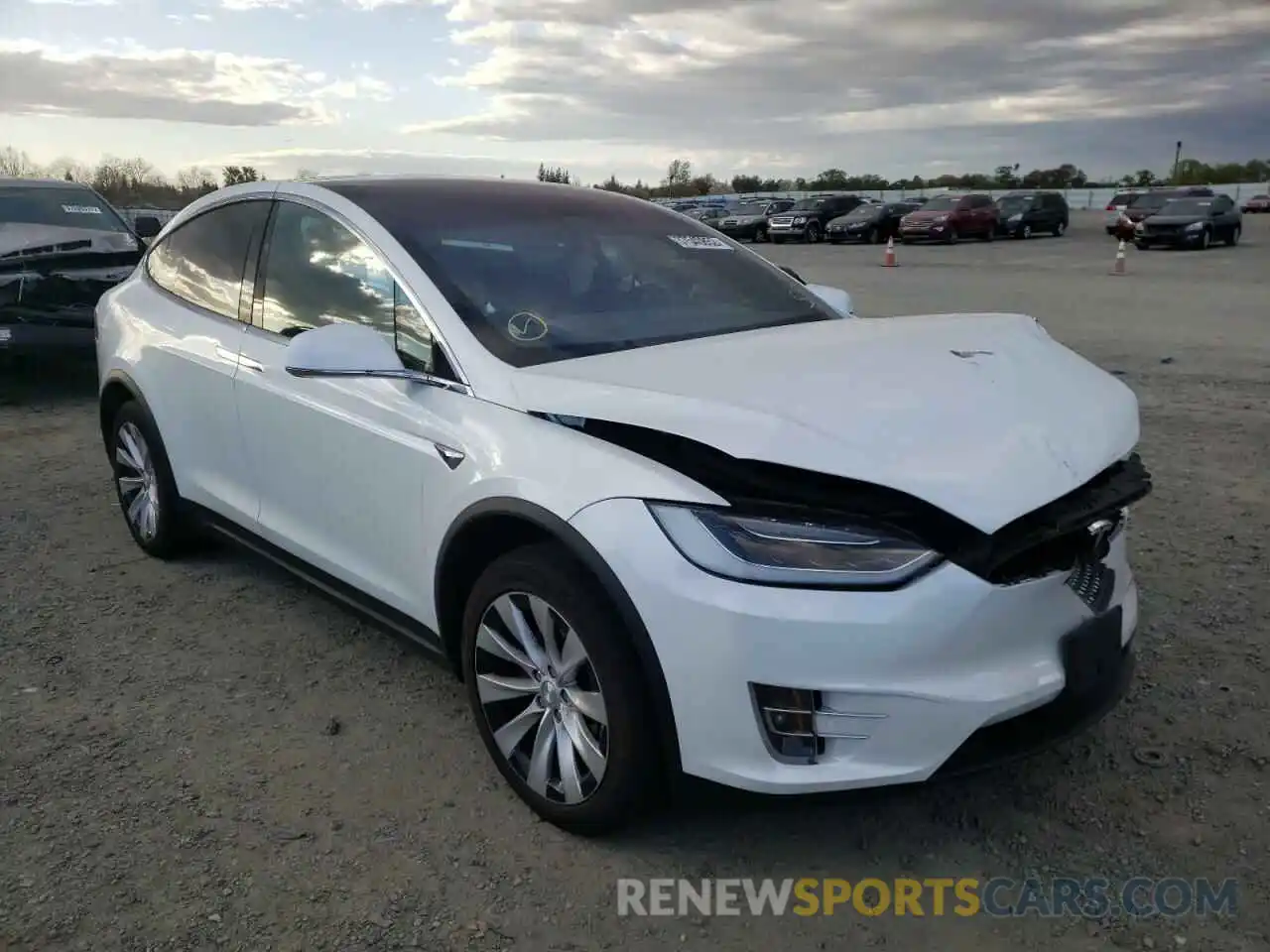 1 Photograph of a damaged car 5YJXCAE21KF161404 TESLA MODEL X 2019