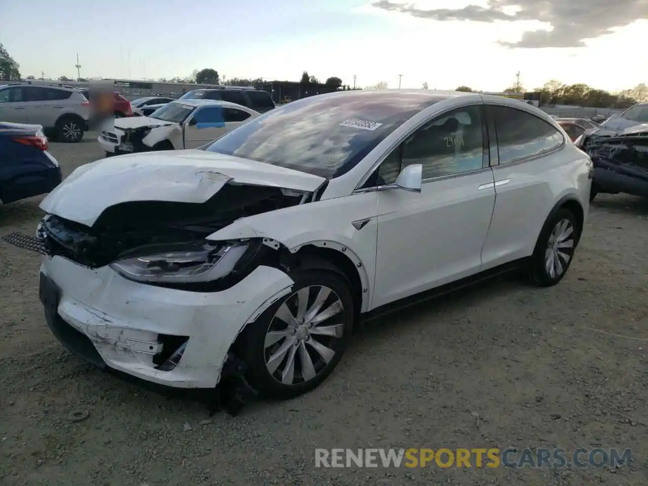 2 Photograph of a damaged car 5YJXCAE21KF161404 TESLA MODEL X 2019