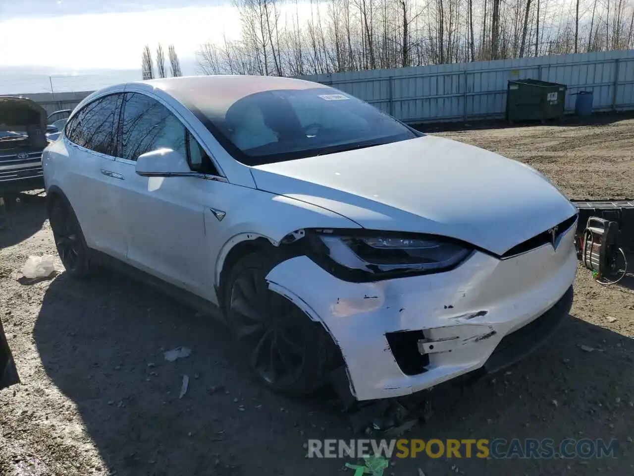 4 Фотография поврежденного автомобиля 5YJXCAE21KF207359 TESLA MODEL X 2019