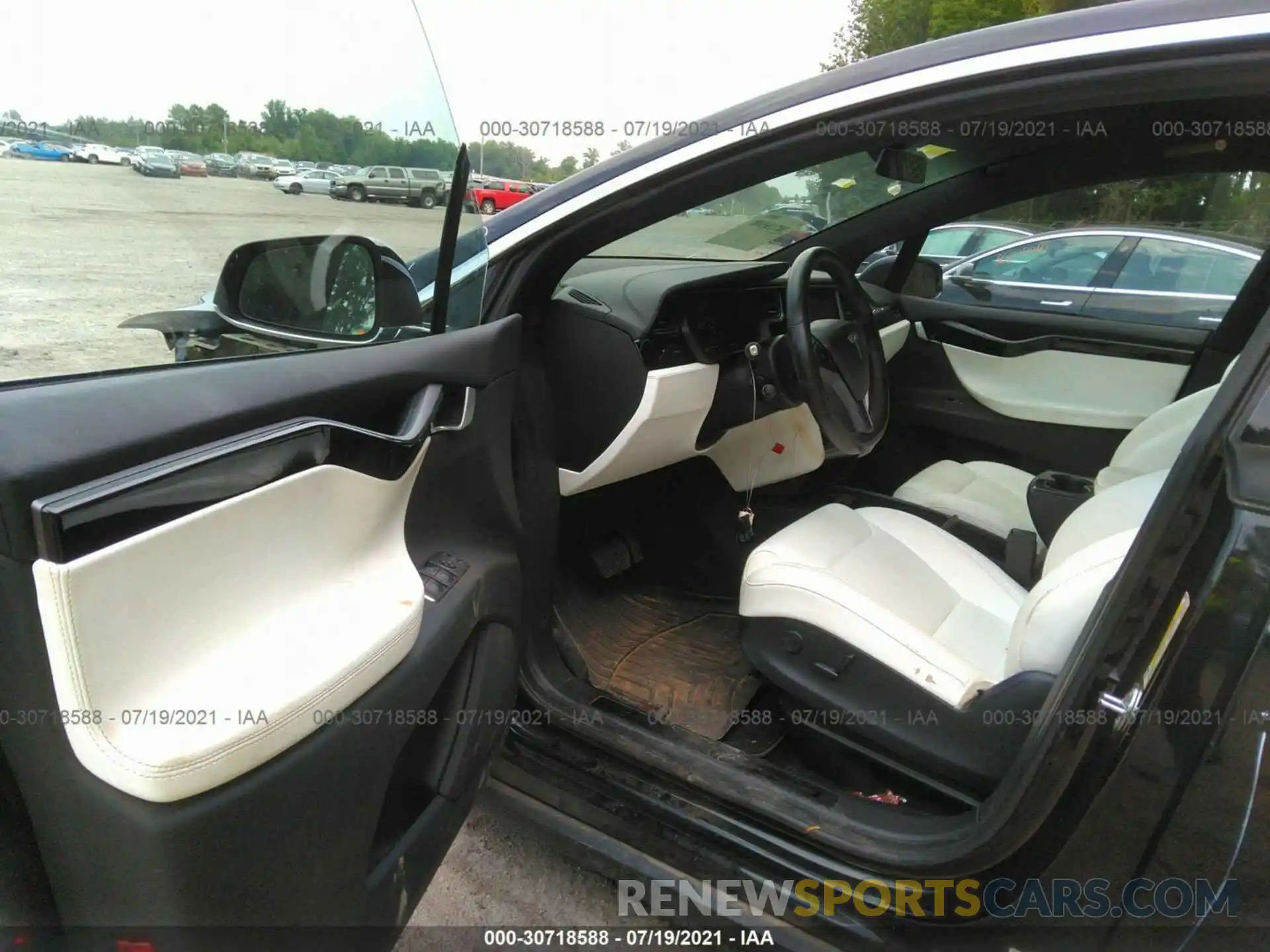 5 Photograph of a damaged car 5YJXCAE22KF162397 TESLA MODEL X 2019