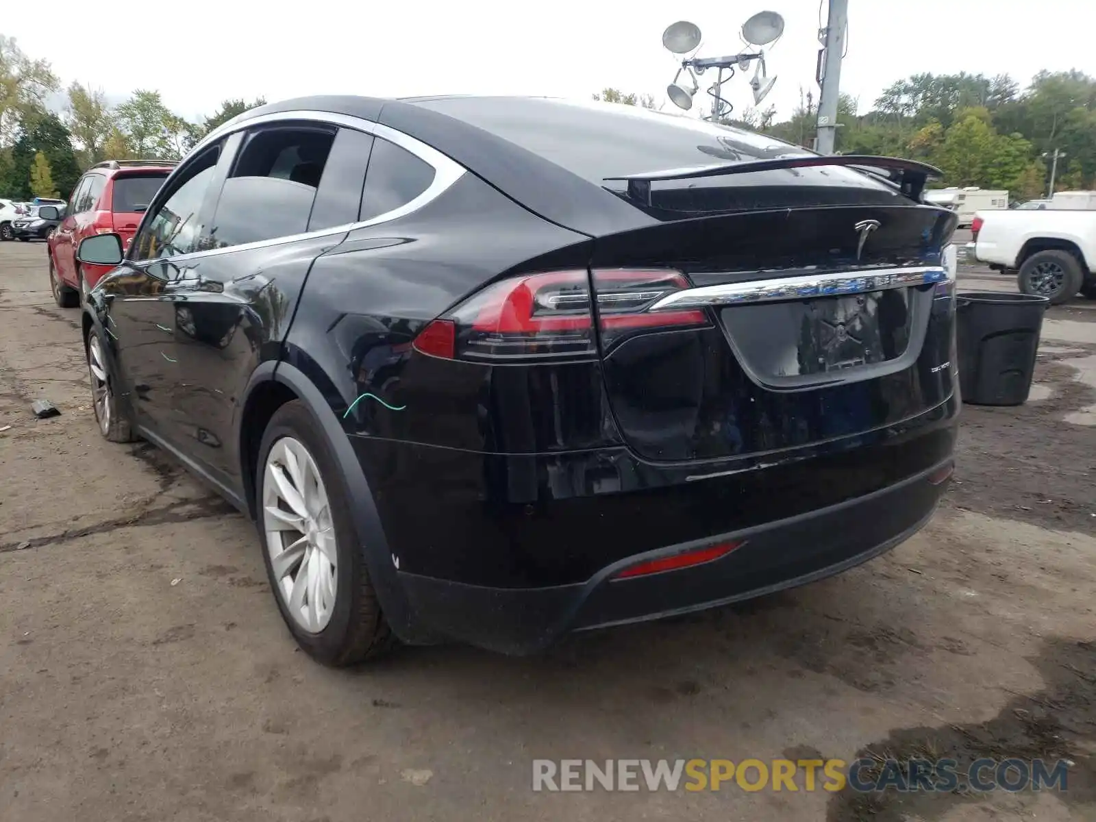 3 Photograph of a damaged car 5YJXCAE22KF192712 TESLA MODEL X 2019