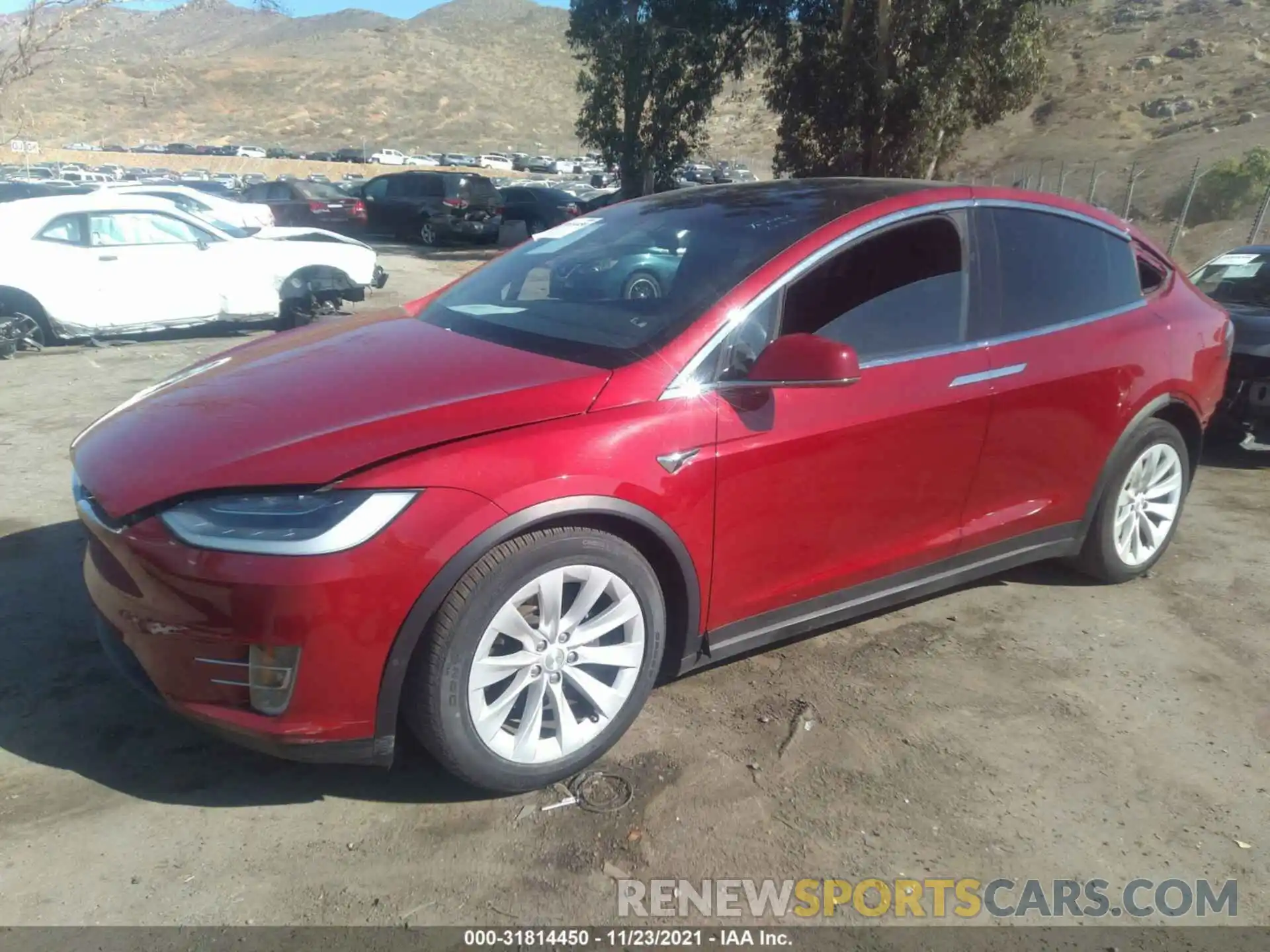 2 Photograph of a damaged car 5YJXCAE22KF196176 TESLA MODEL X 2019