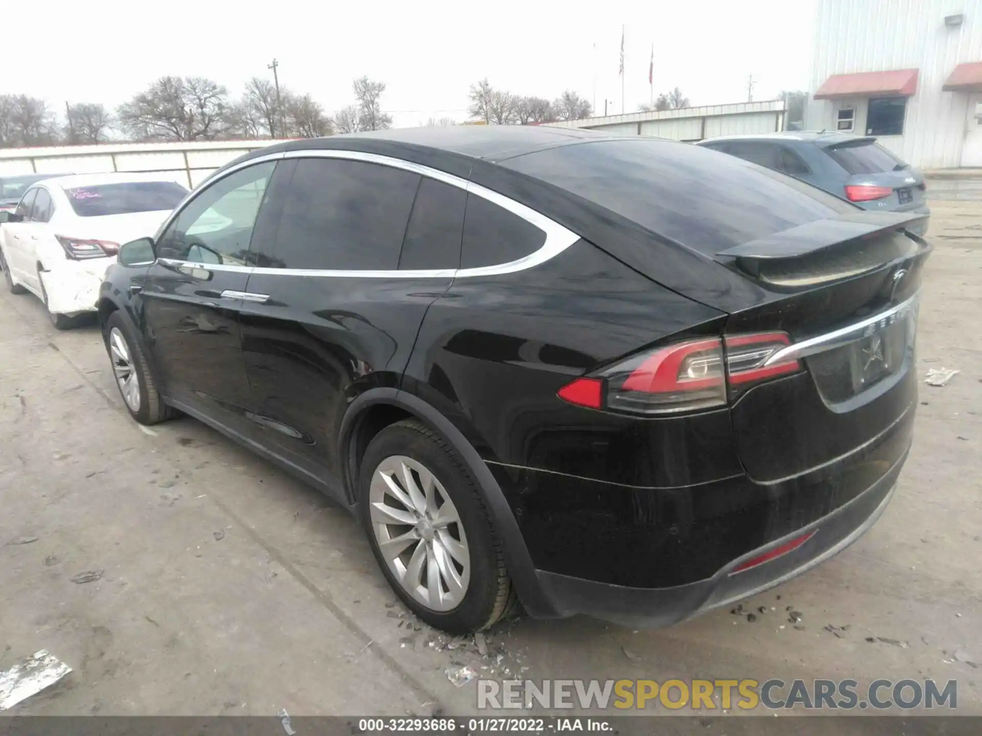 3 Фотография поврежденного автомобиля 5YJXCAE22KF199918 TESLA MODEL X 2019