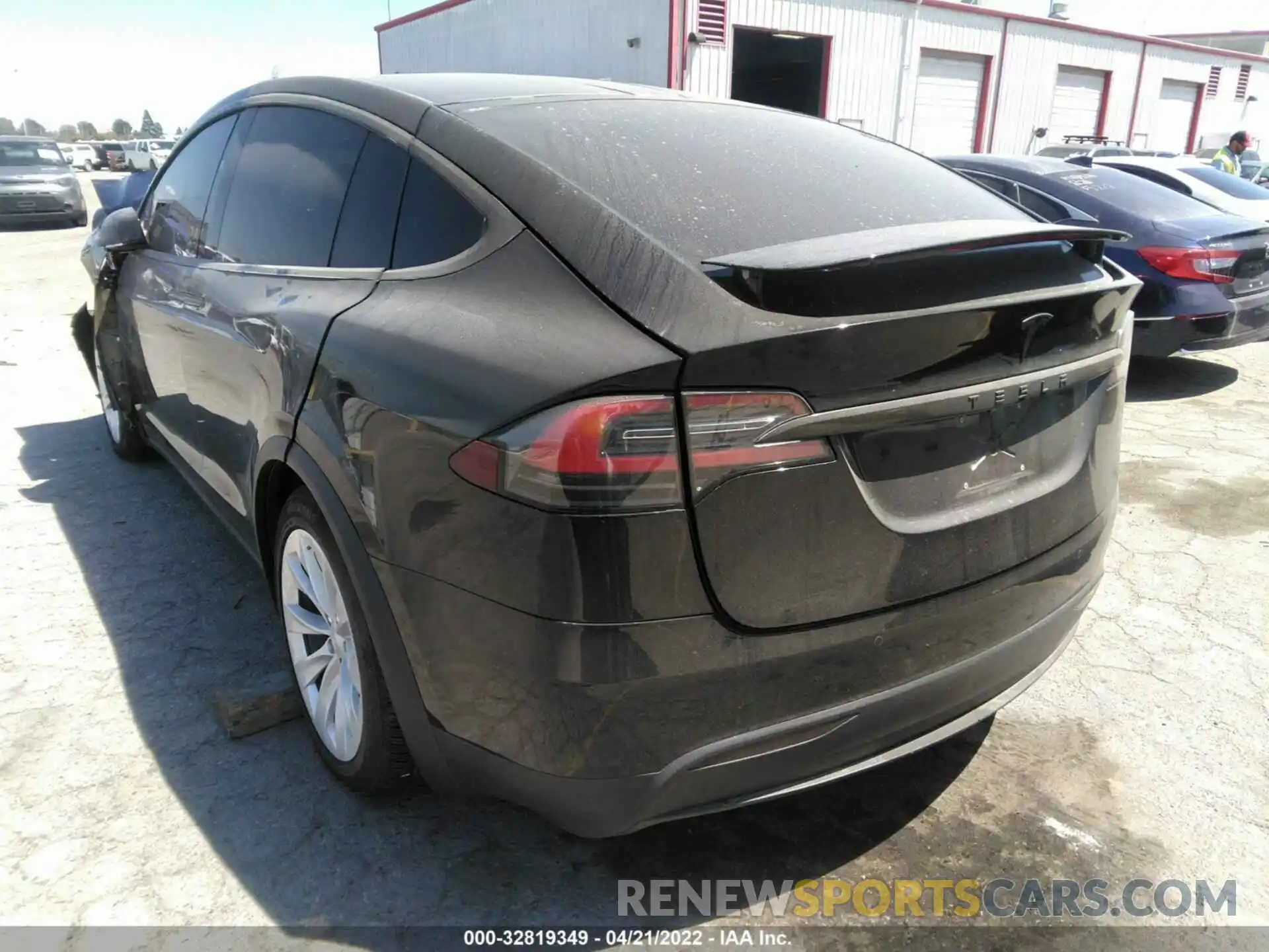 3 Photograph of a damaged car 5YJXCAE22KF211100 TESLA MODEL X 2019