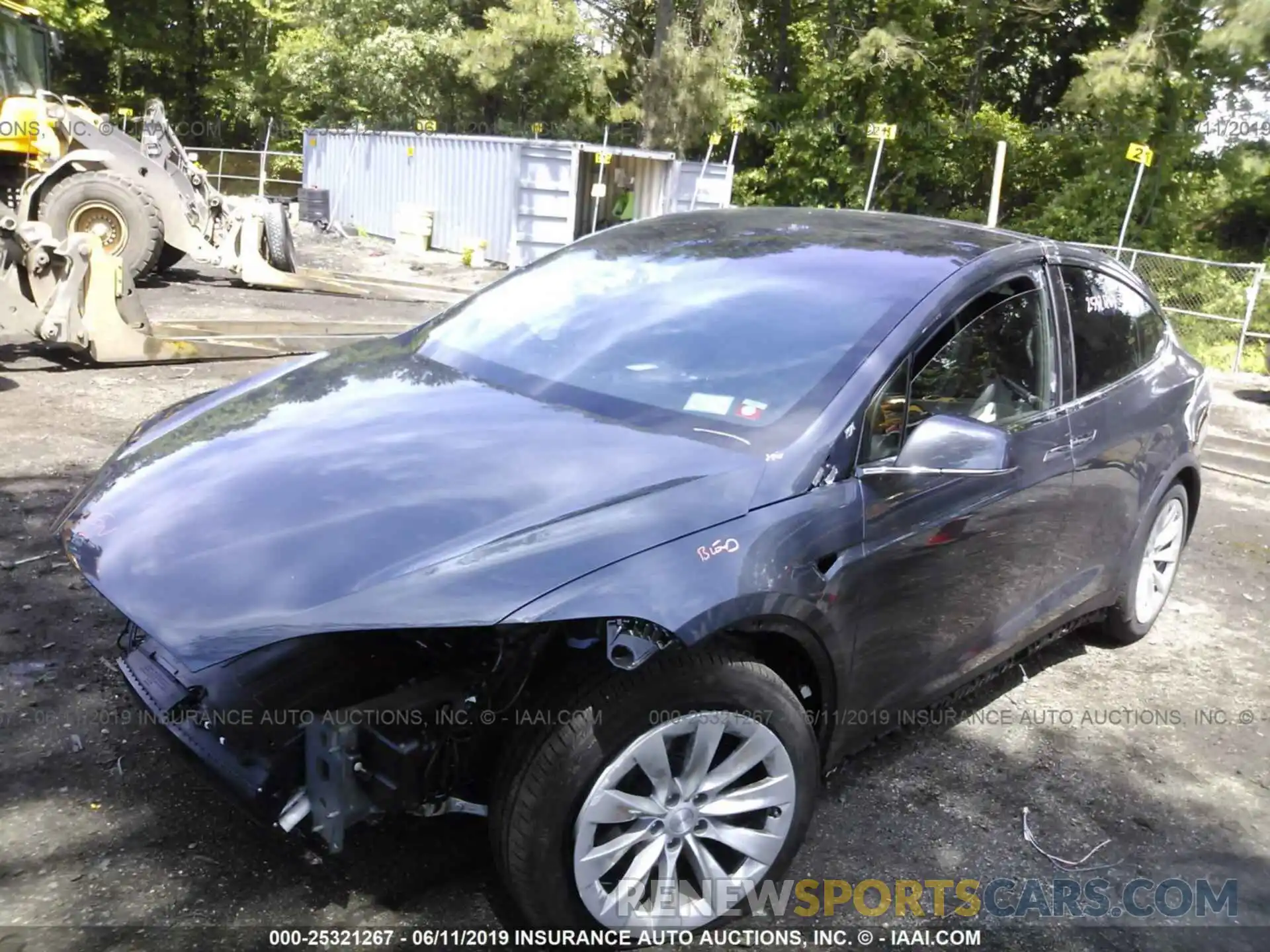 2 Photograph of a damaged car 5YJXCAE24KF151353 TESLA MODEL X 2019