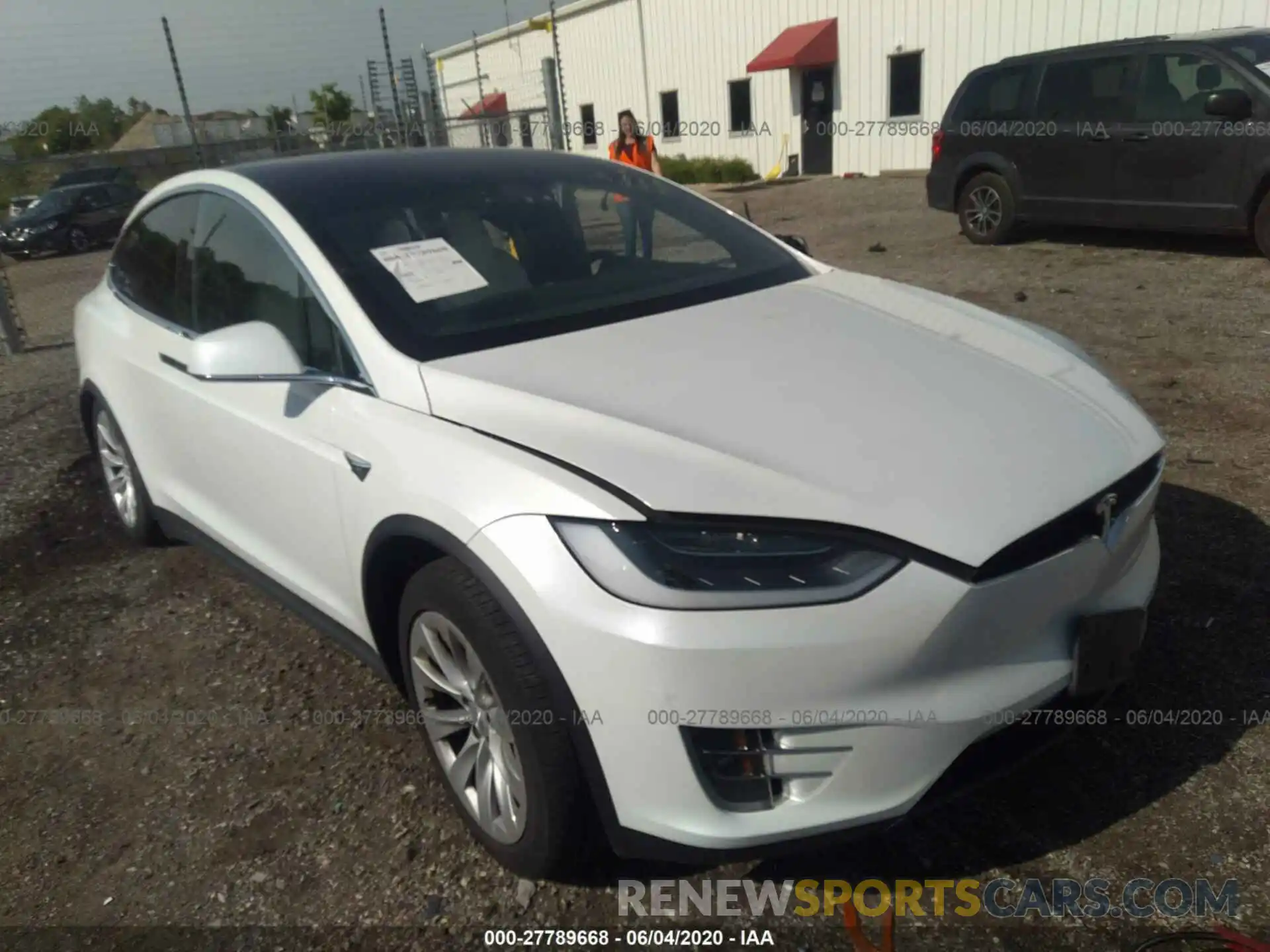 1 Photograph of a damaged car 5YJXCAE24KF154348 TESLA MODEL X 2019