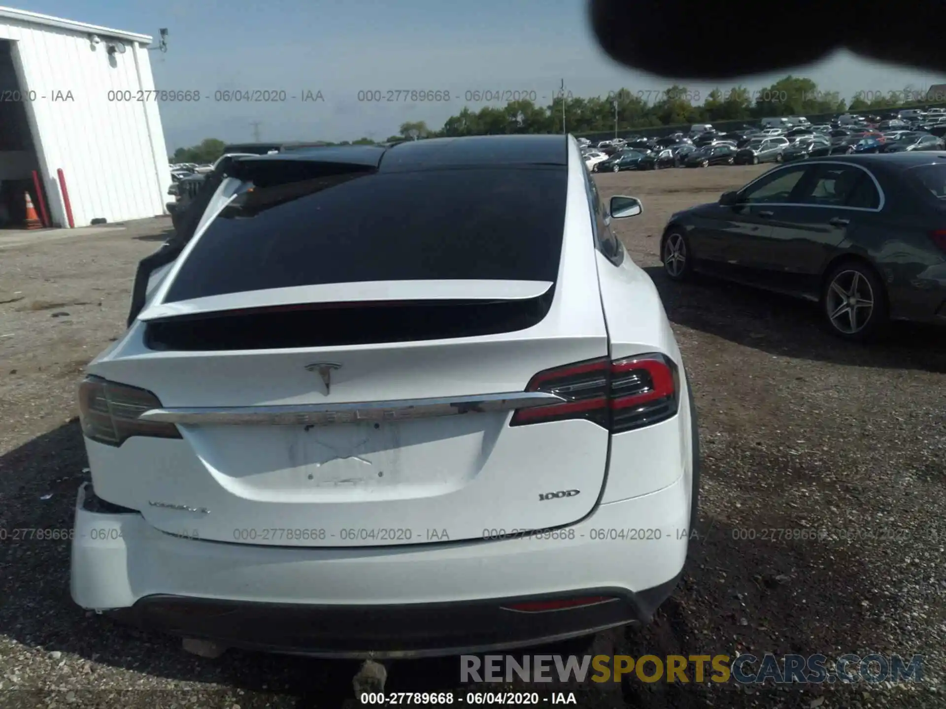 8 Photograph of a damaged car 5YJXCAE24KF154348 TESLA MODEL X 2019