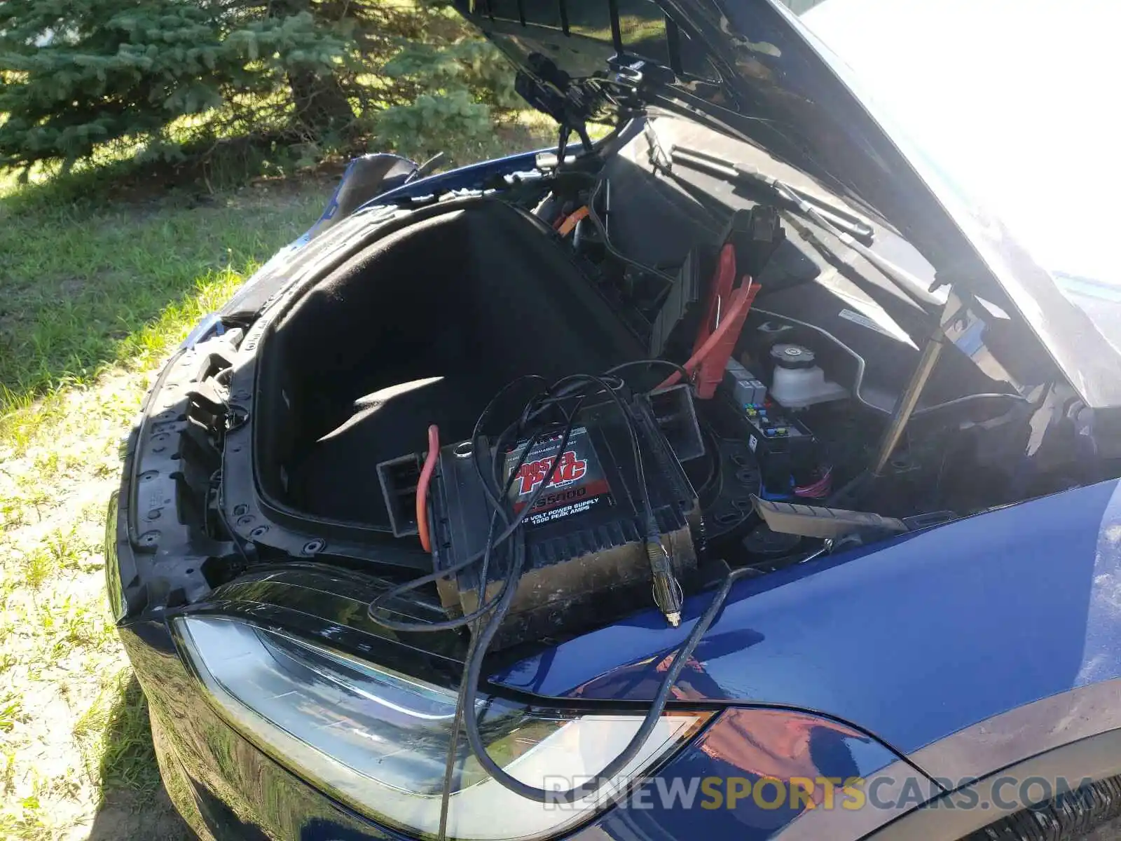 9 Photograph of a damaged car 5YJXCAE24KF182957 TESLA MODEL X 2019