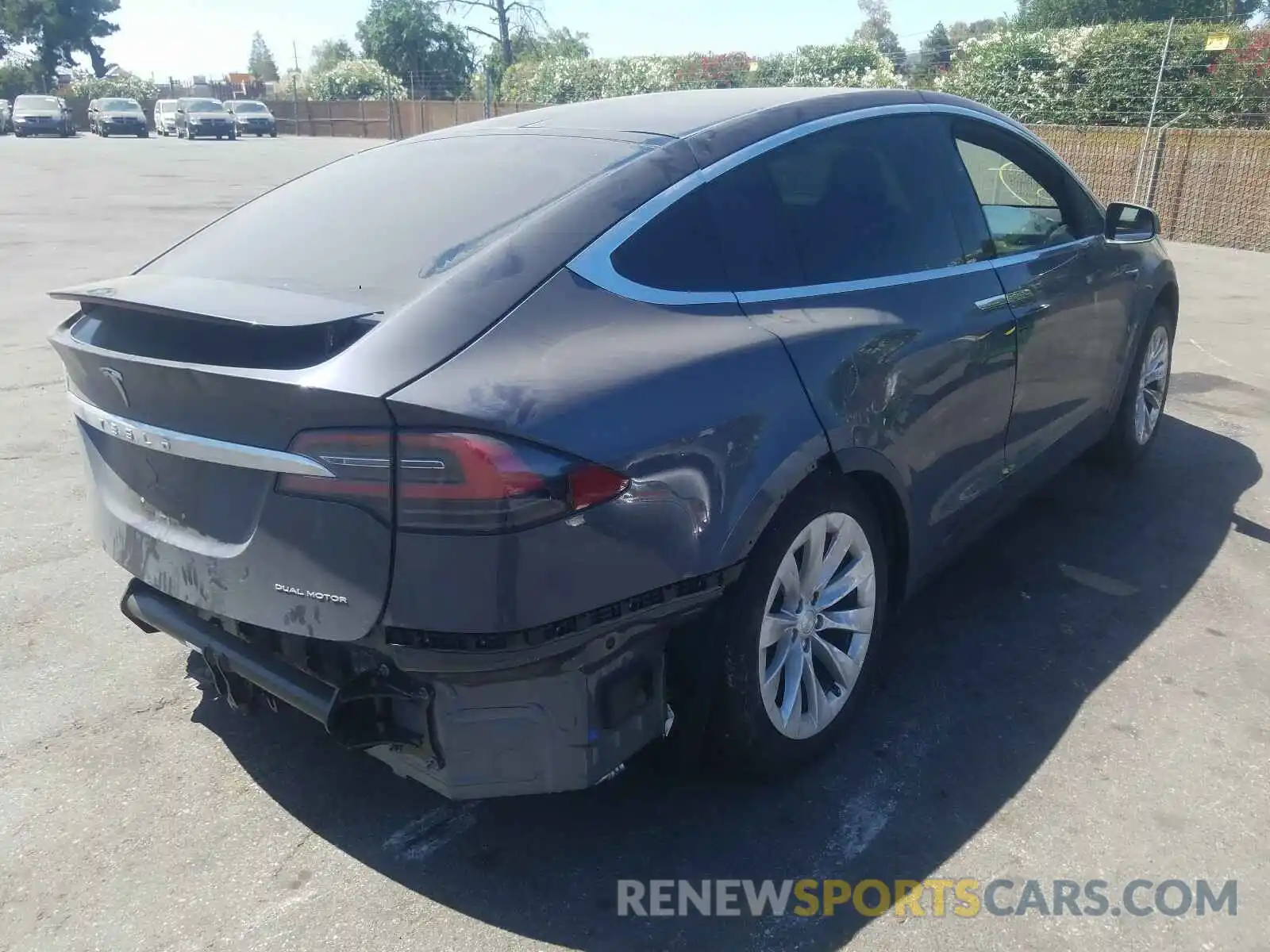 4 Photograph of a damaged car 5YJXCAE24KF184675 TESLA MODEL X 2019