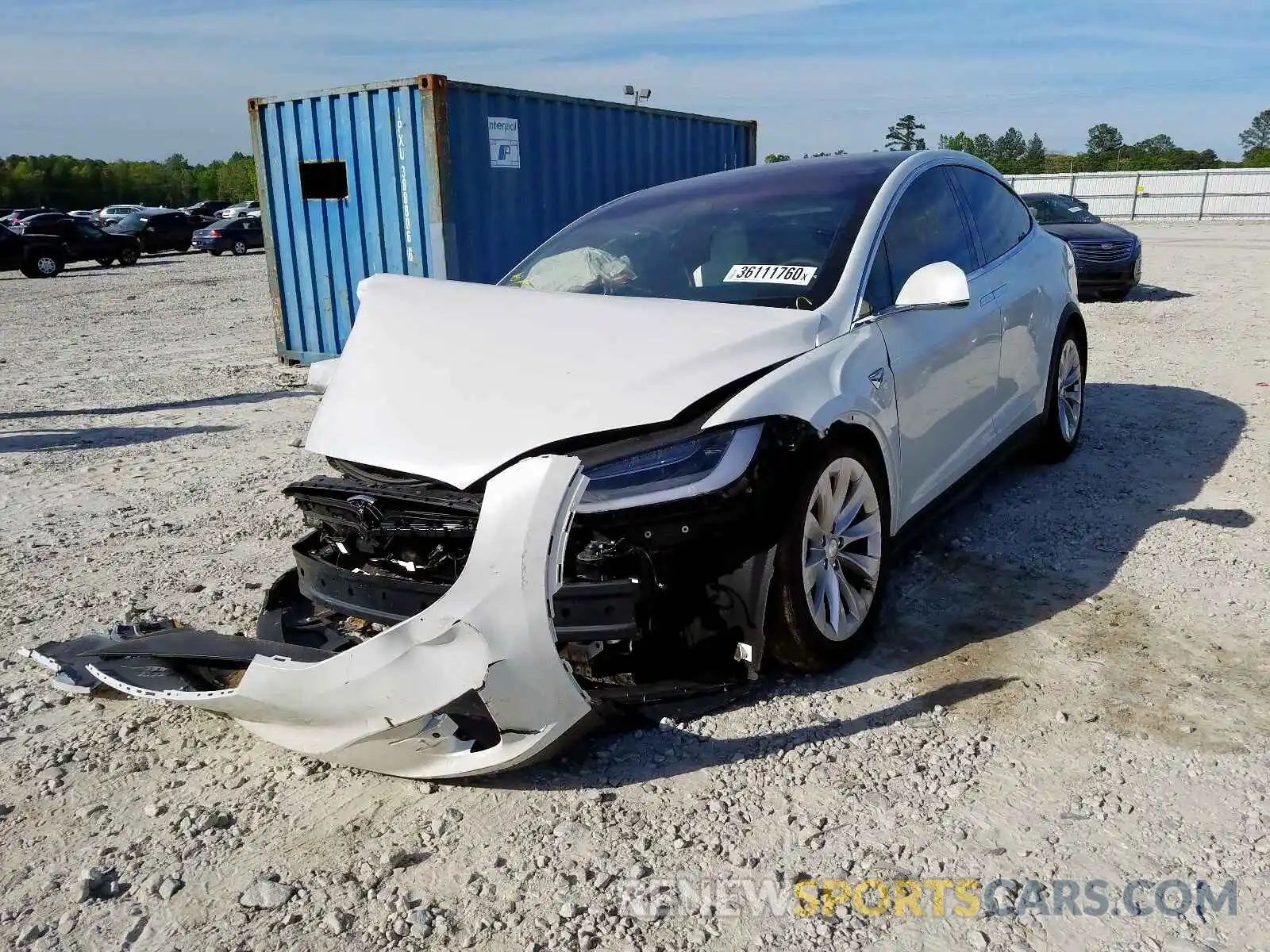 2 Photograph of a damaged car 5YJXCAE26KF193541 TESLA MODEL X 2019