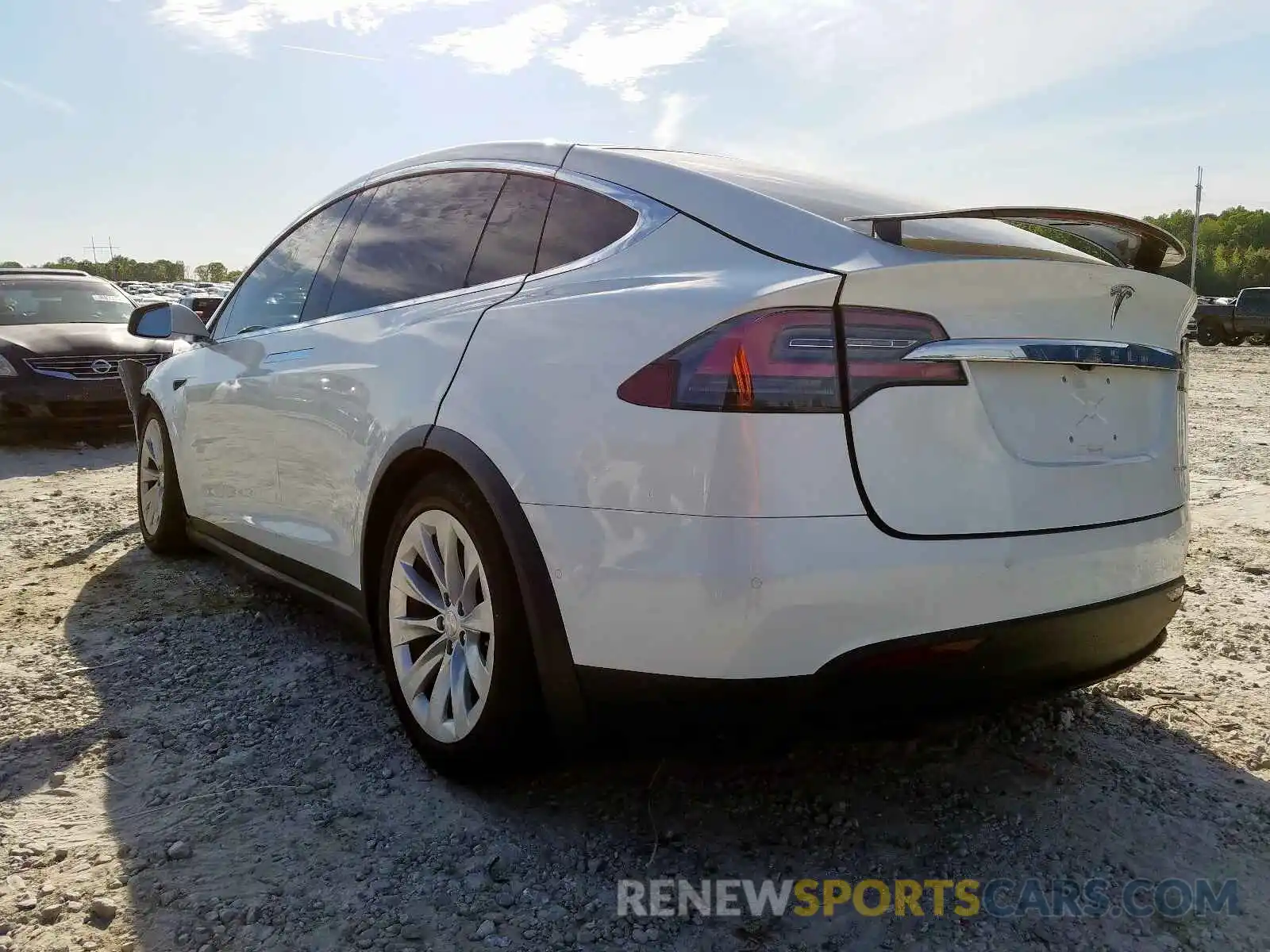 3 Photograph of a damaged car 5YJXCAE26KF193541 TESLA MODEL X 2019