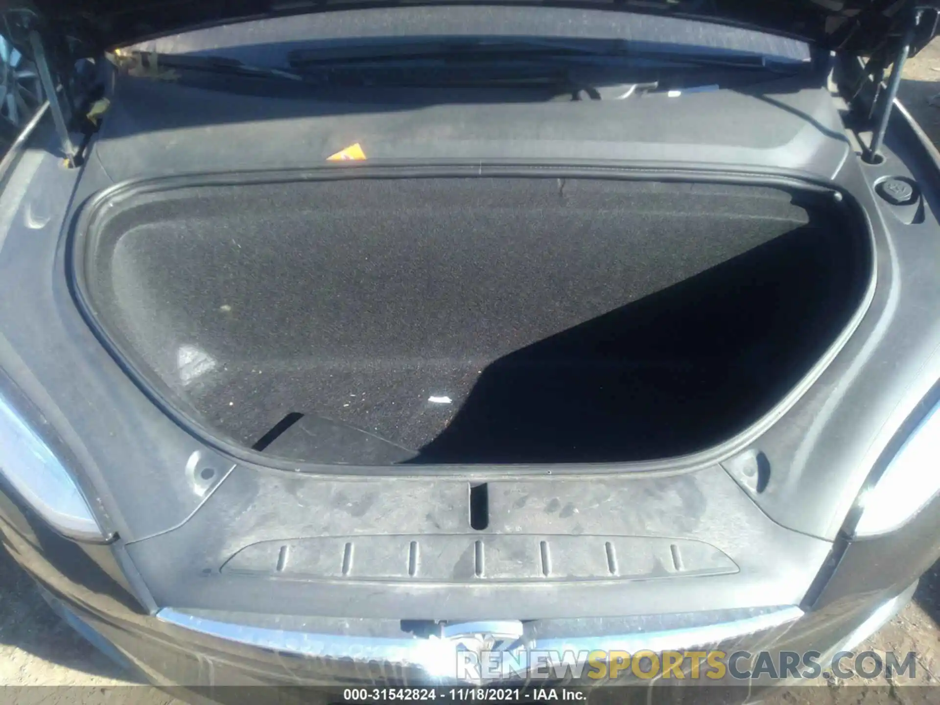 10 Photograph of a damaged car 5YJXCAE27KF182726 TESLA MODEL X 2019