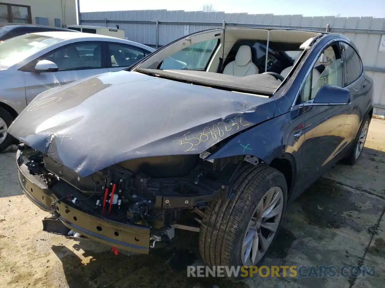 2 Photograph of a damaged car 5YJXCAE27KF185769 TESLA MODEL X 2019