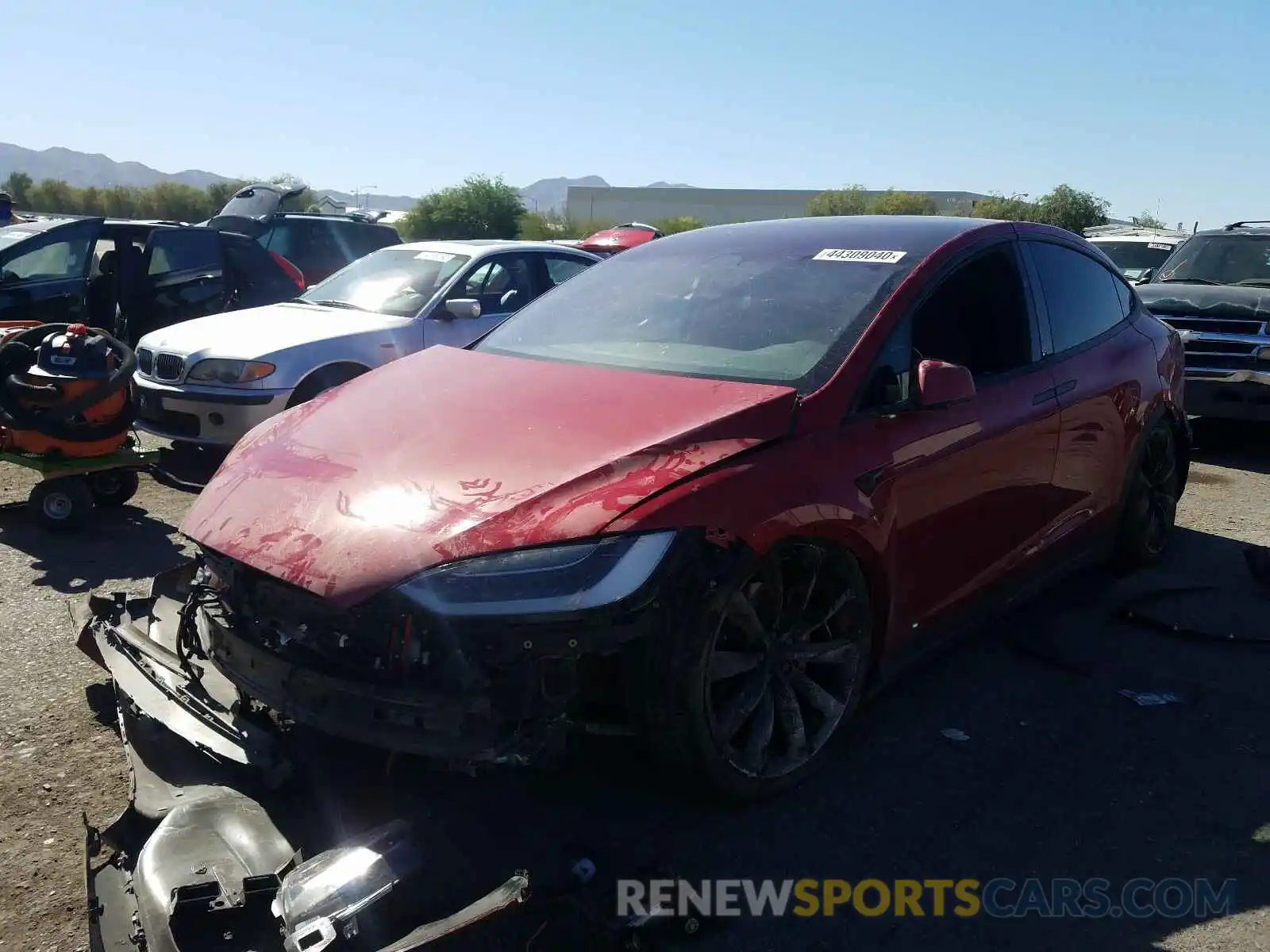 2 Photograph of a damaged car 5YJXCAE27KF191006 TESLA MODEL X 2019