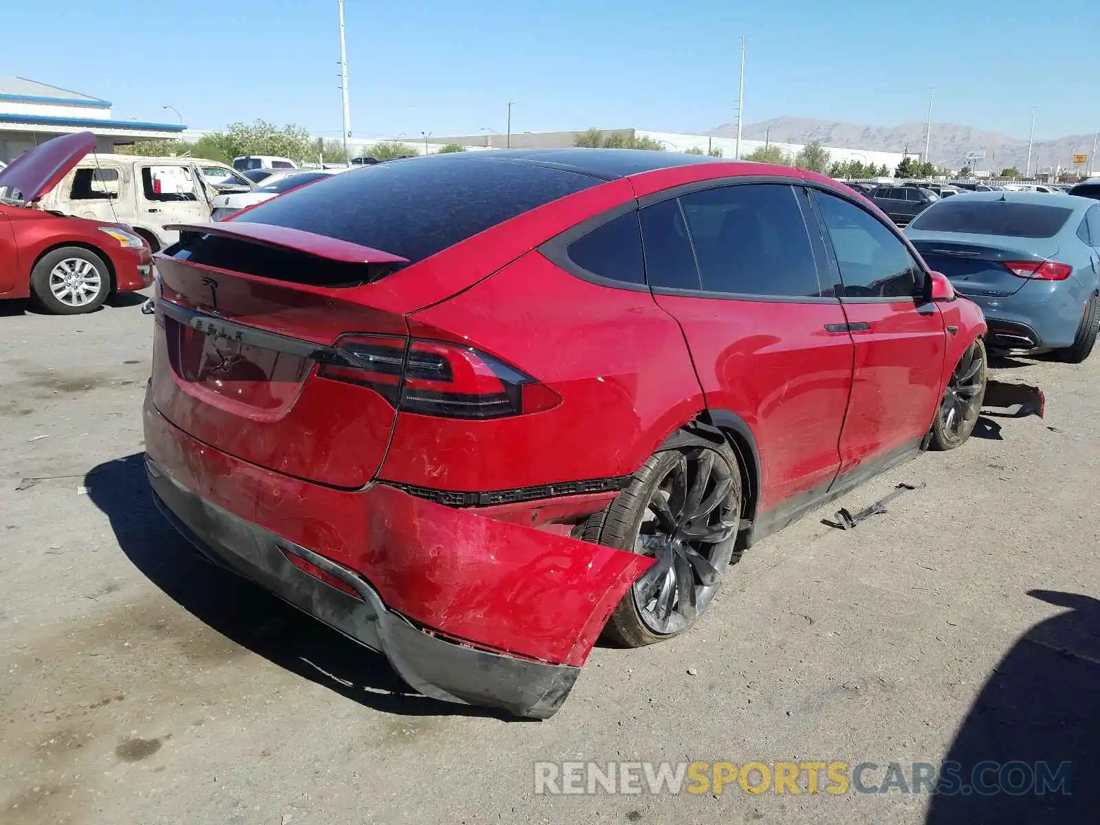 4 Фотография поврежденного автомобиля 5YJXCAE27KF191006 TESLA MODEL X 2019