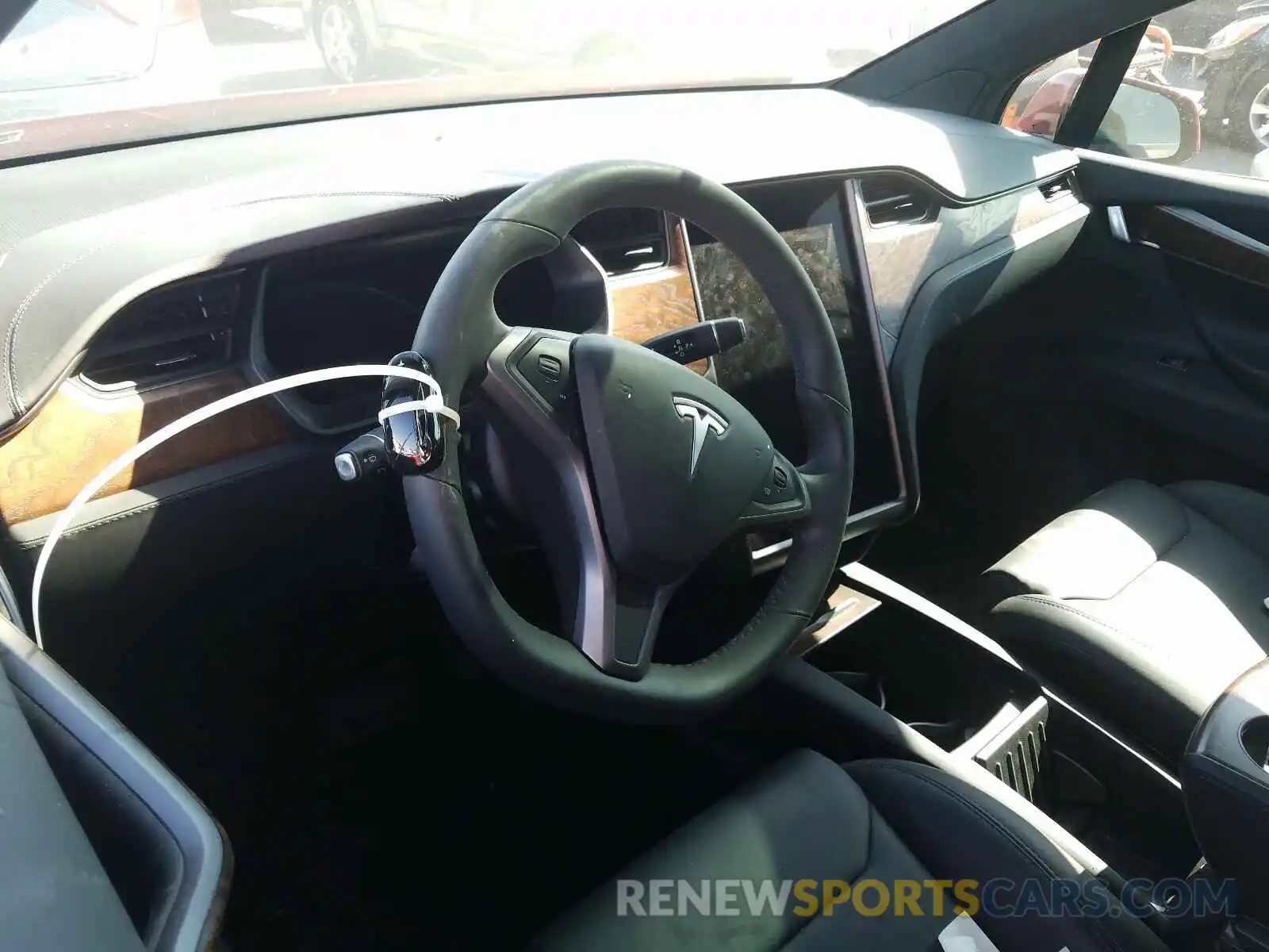 8 Photograph of a damaged car 5YJXCAE27KF191006 TESLA MODEL X 2019