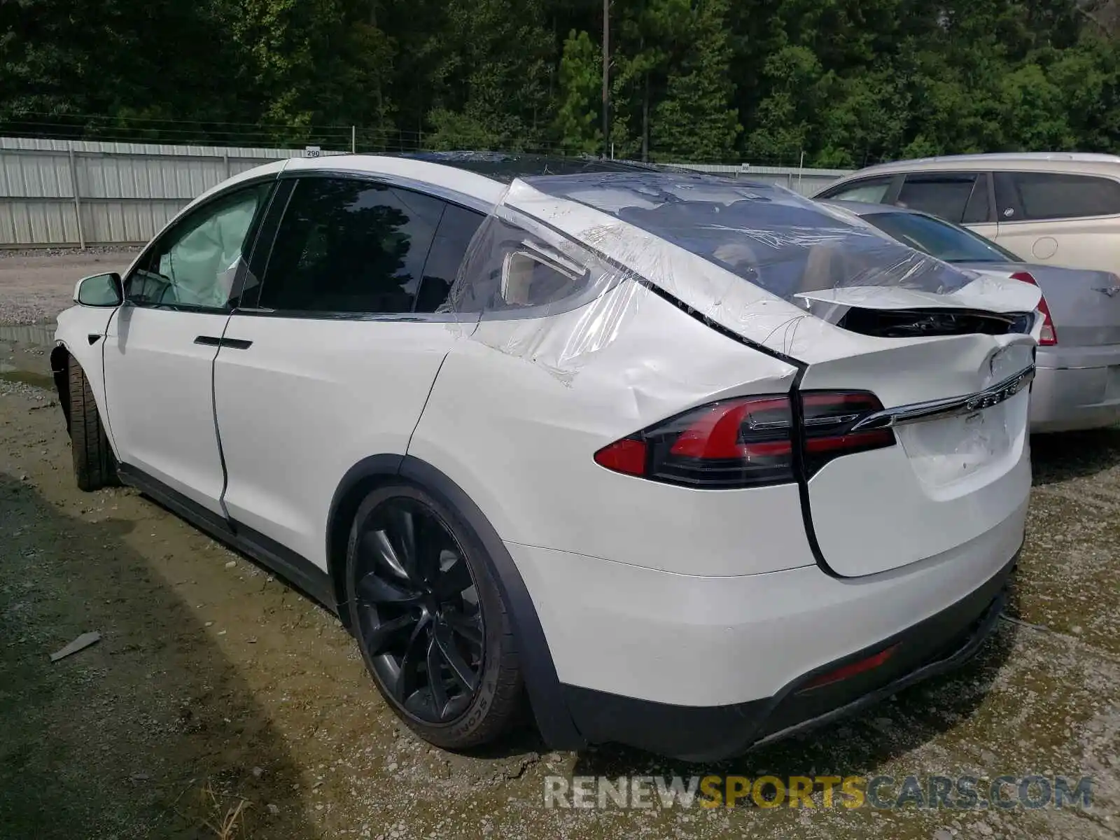 3 Photograph of a damaged car 5YJXCAE2XKF183837 TESLA MODEL X 2019