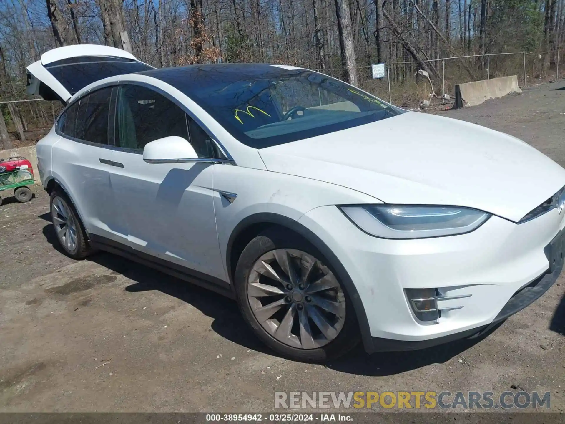 1 Photograph of a damaged car 5YJXCAE2XKF195261 TESLA MODEL X 2019