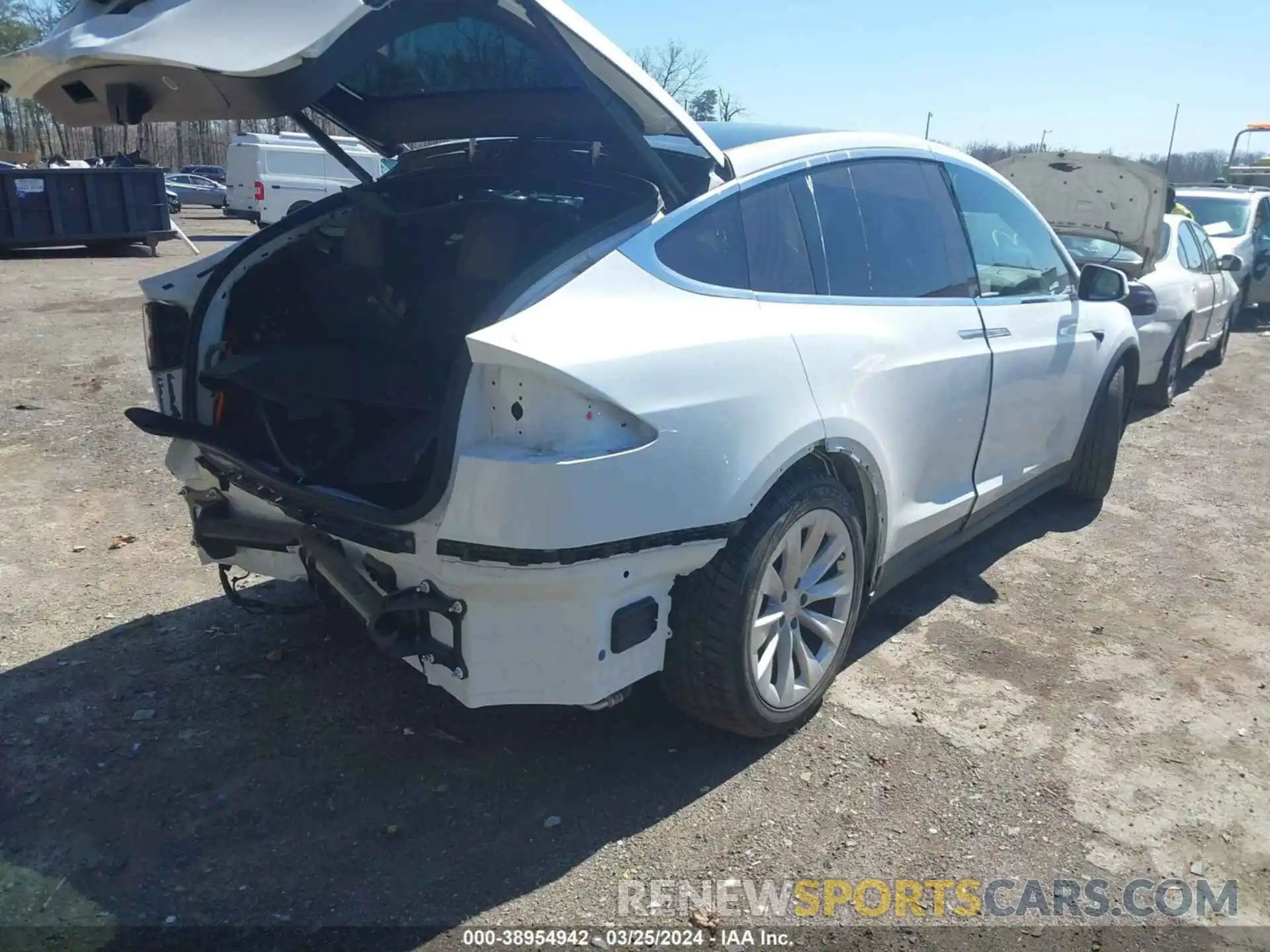 4 Фотография поврежденного автомобиля 5YJXCAE2XKF195261 TESLA MODEL X 2019