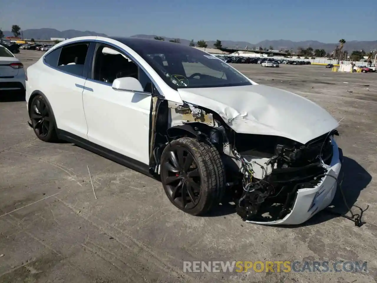 1 Photograph of a damaged car 5YJXCAE41KF154261 TESLA MODEL X 2019