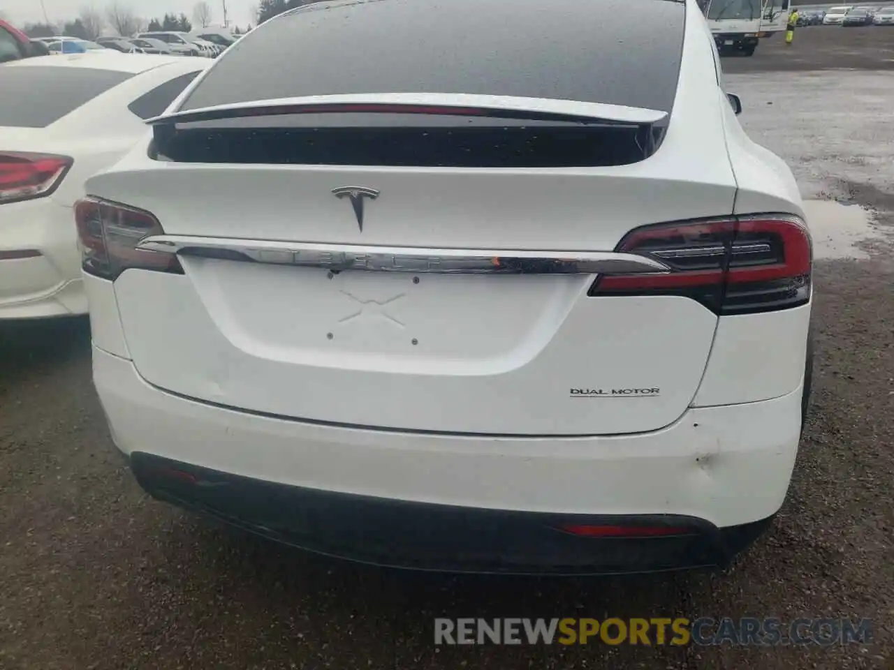 9 Photograph of a damaged car 5YJXCAE48KF189542 TESLA MODEL X 2019