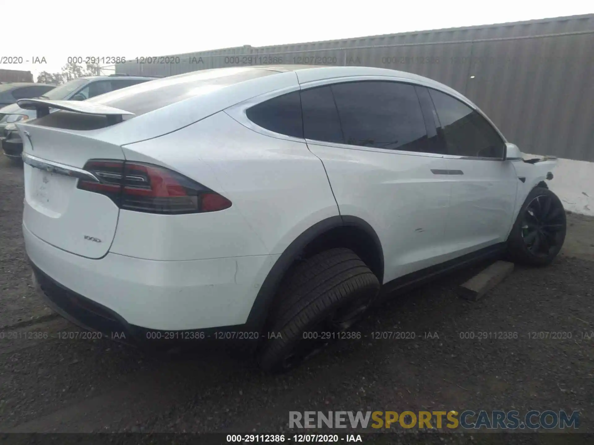 4 Фотография поврежденного автомобиля 5YJXCBE20KF159567 TESLA MODEL X 2019