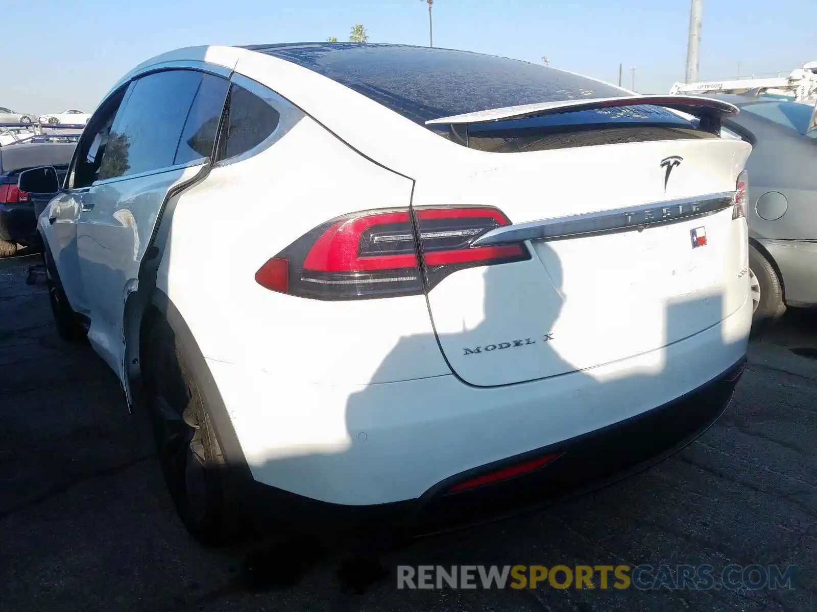 3 Photograph of a damaged car 5YJXCBE21KF152997 TESLA MODEL X 2019