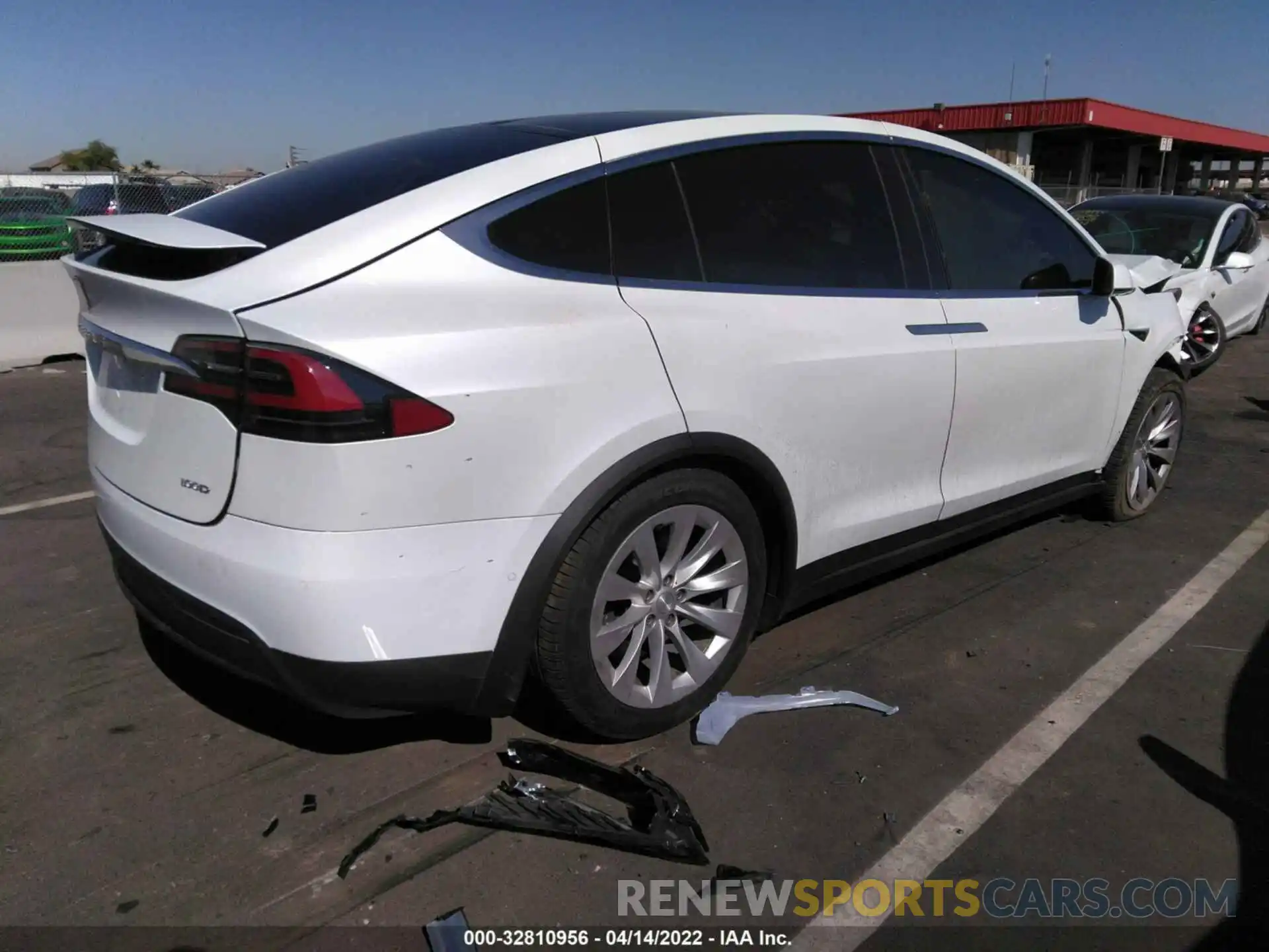 4 Фотография поврежденного автомобиля 5YJXCBE22KF140356 TESLA MODEL X 2019